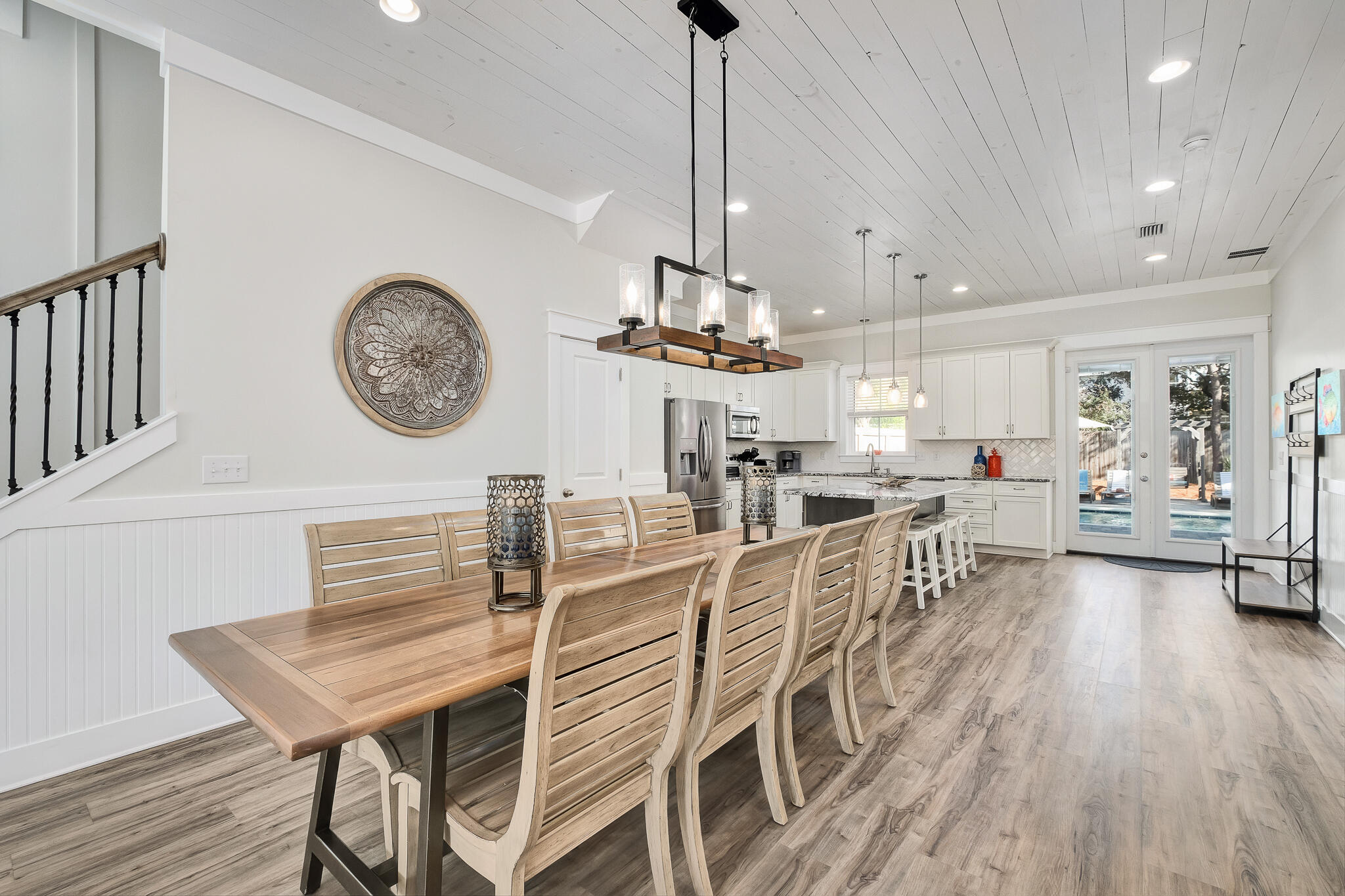 CRYSTAL BEACH - Residential