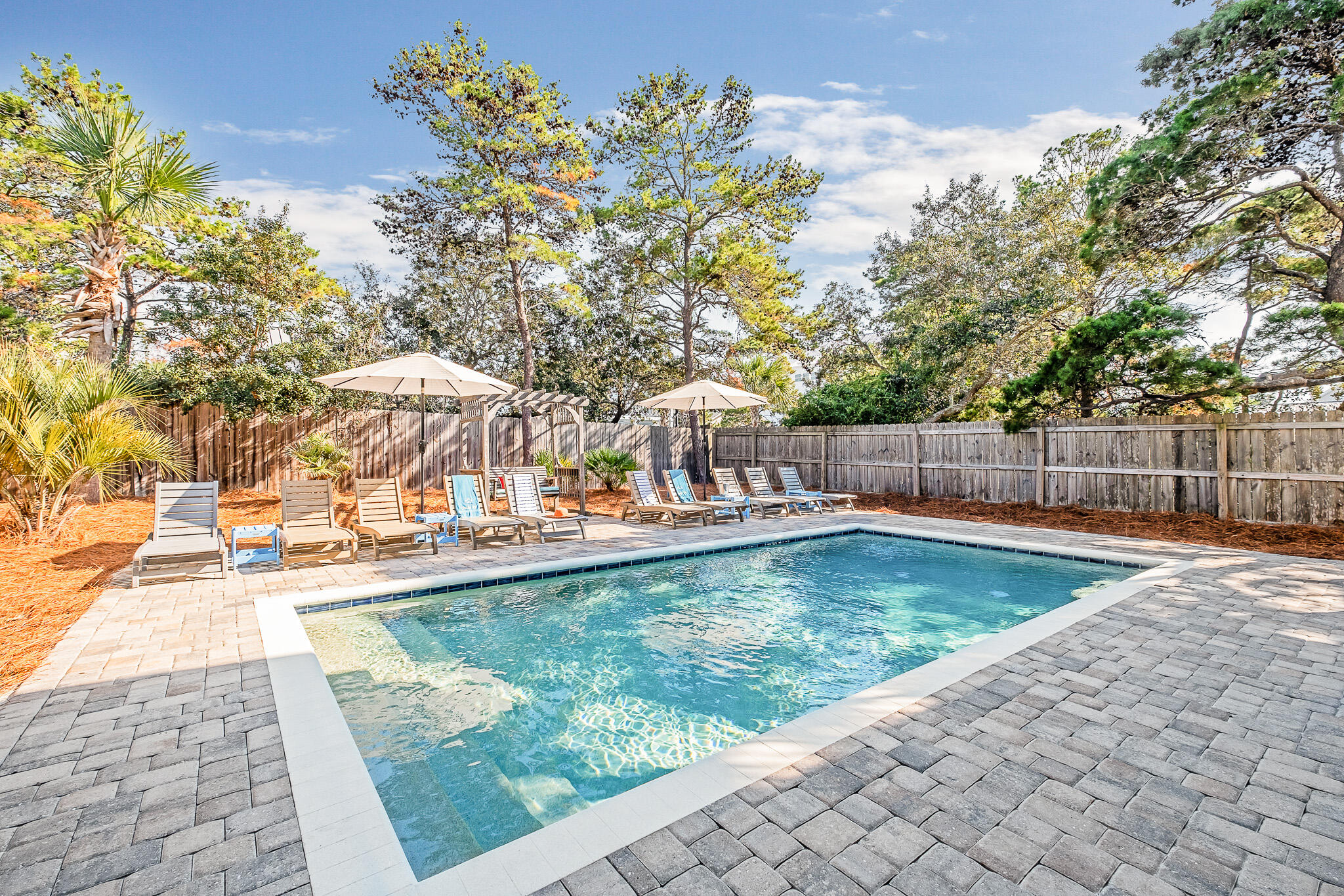 CRYSTAL BEACH - Residential