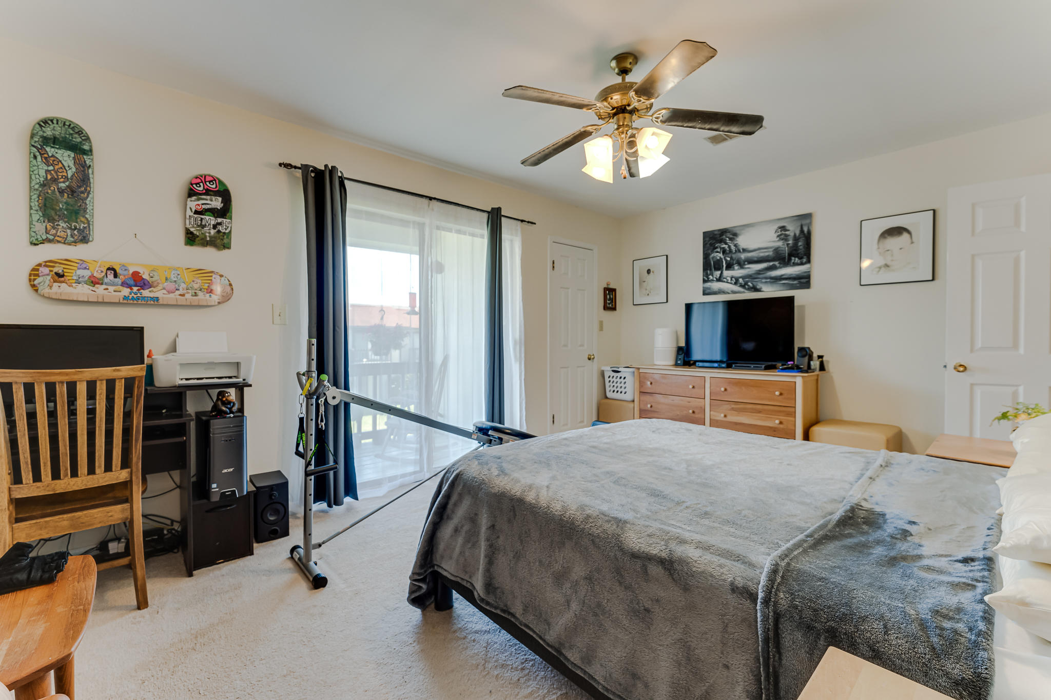 LA MAR WEST T/H PH 2 - Residential