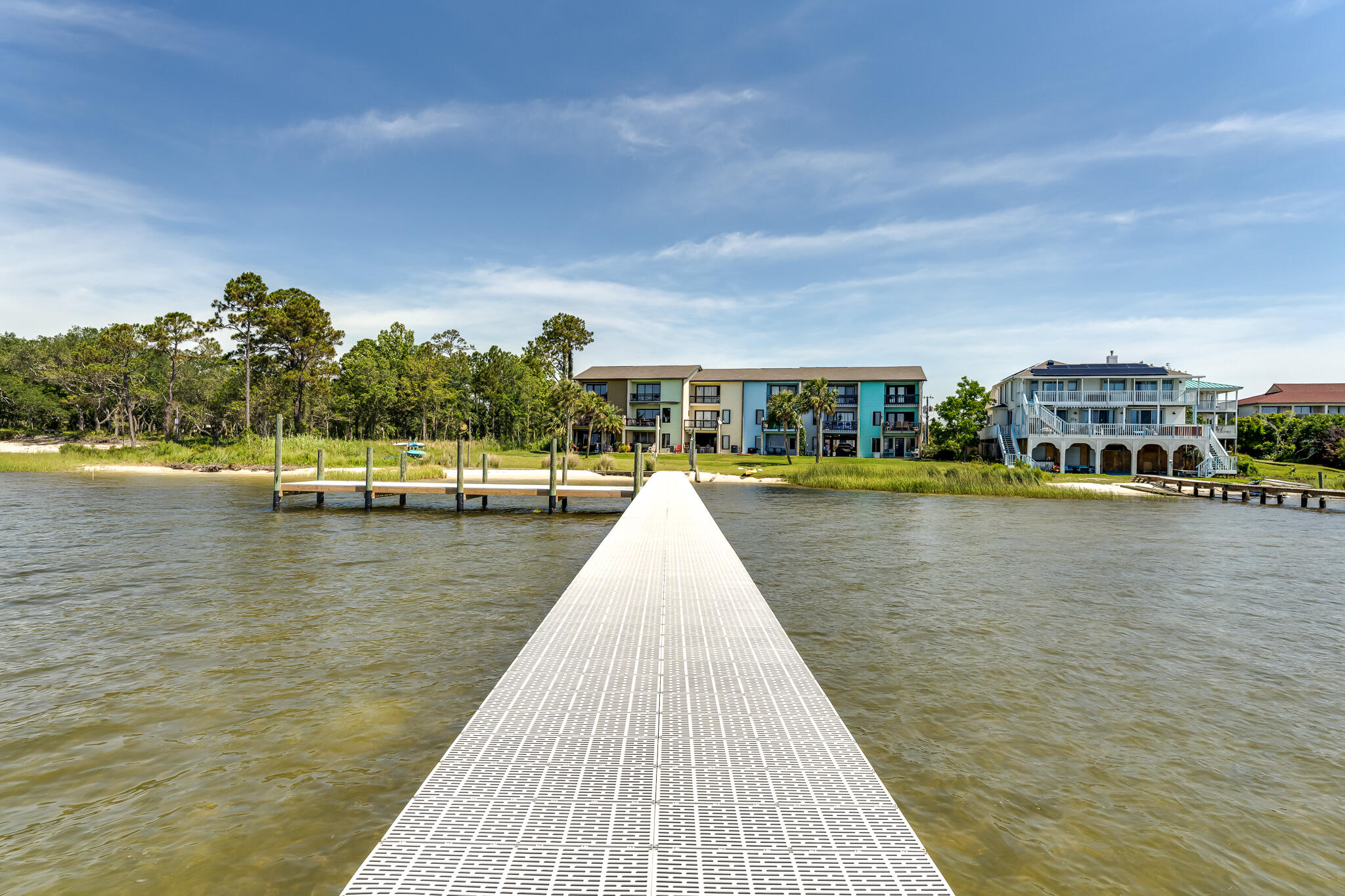 LA MAR WEST T/H PH 2 - Residential