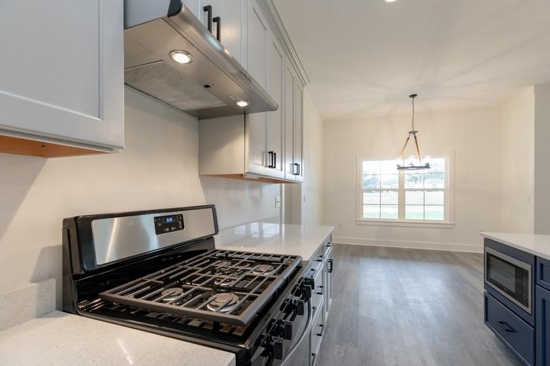 CRESTVIEW (231100.00) - Residential