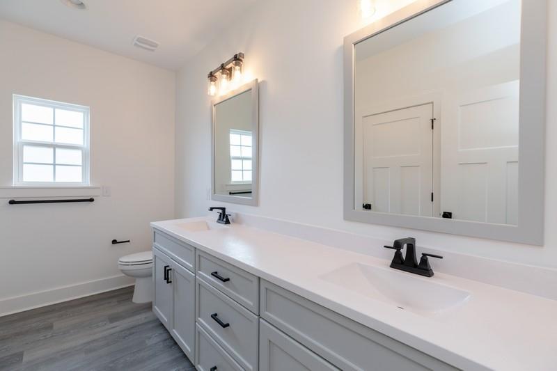 CRESTVIEW (231100.00) - Residential