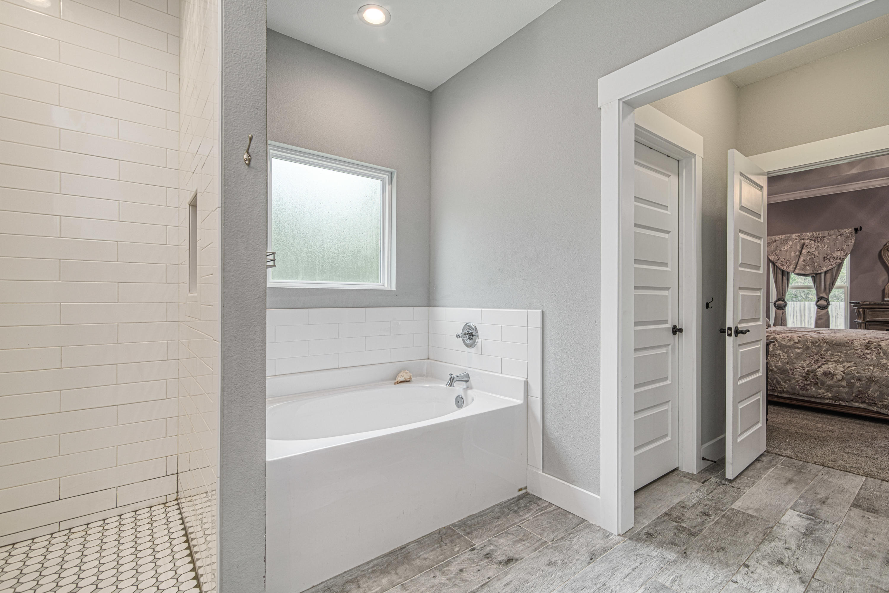 NONESUCH WAY - Residential