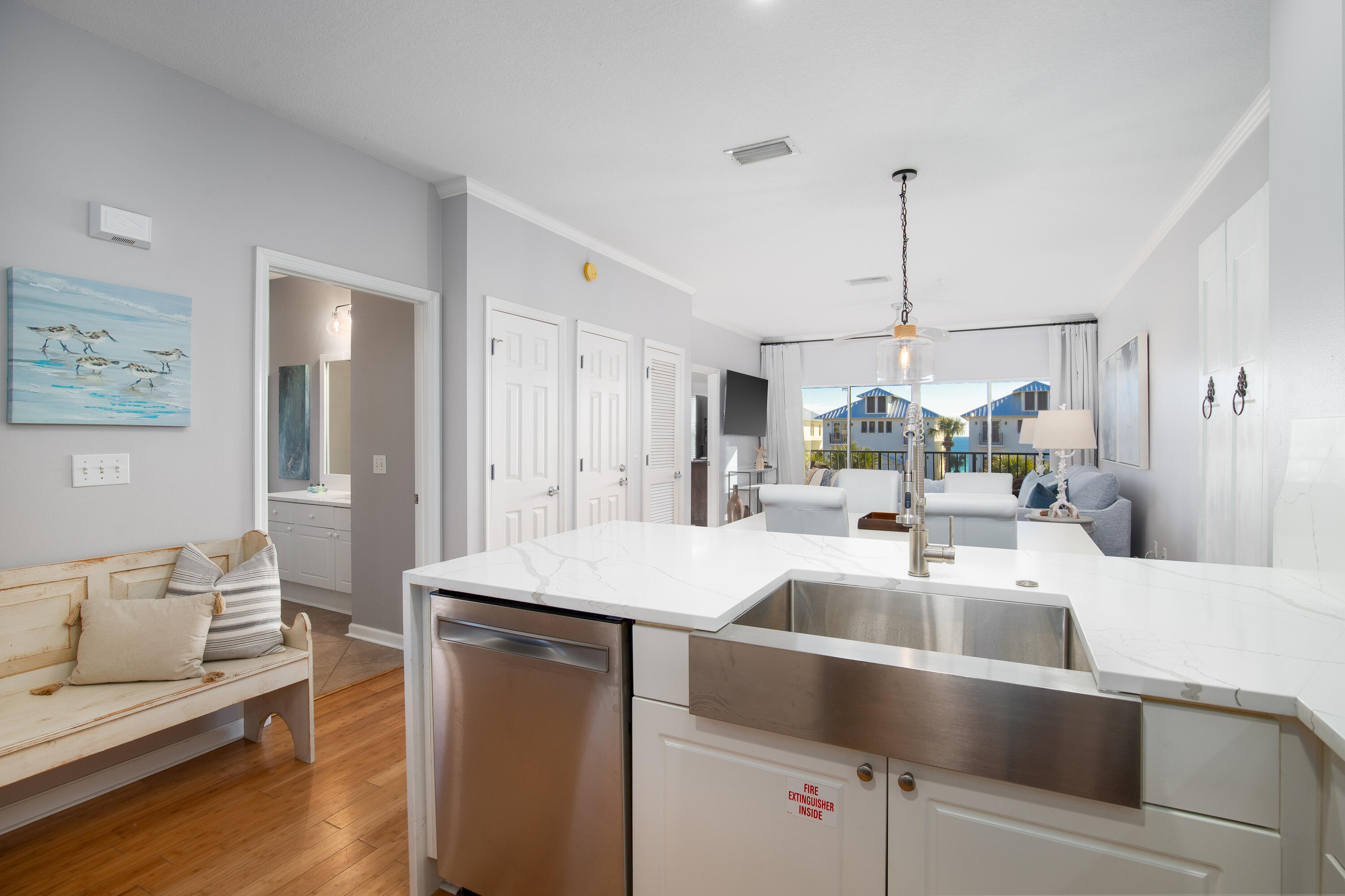 EMERALD WATERS - Residential