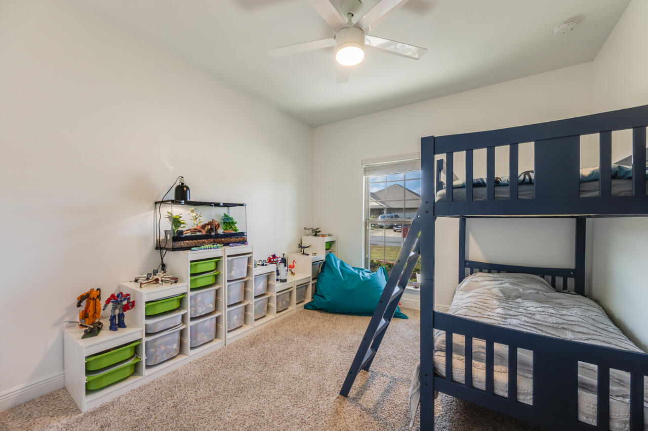 REDSTONE COMMONS - Residential