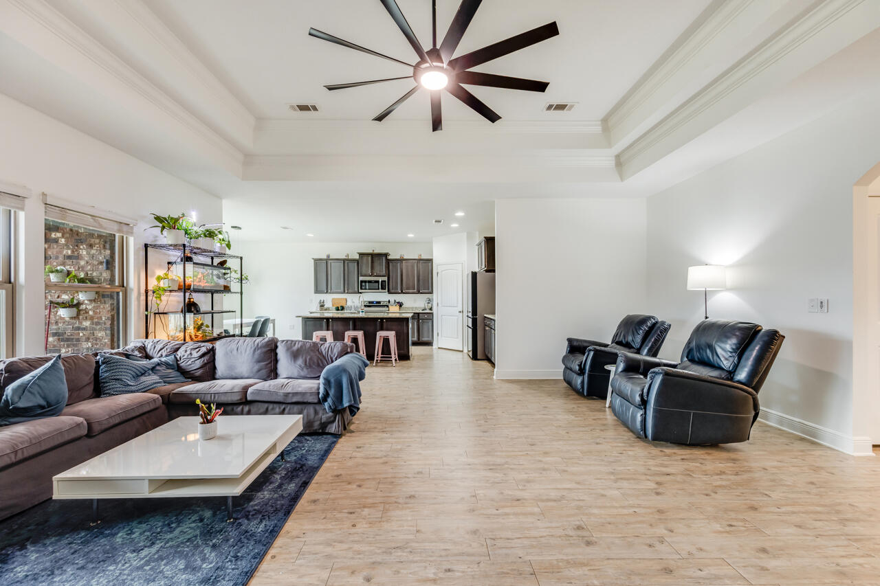 REDSTONE COMMONS - Residential