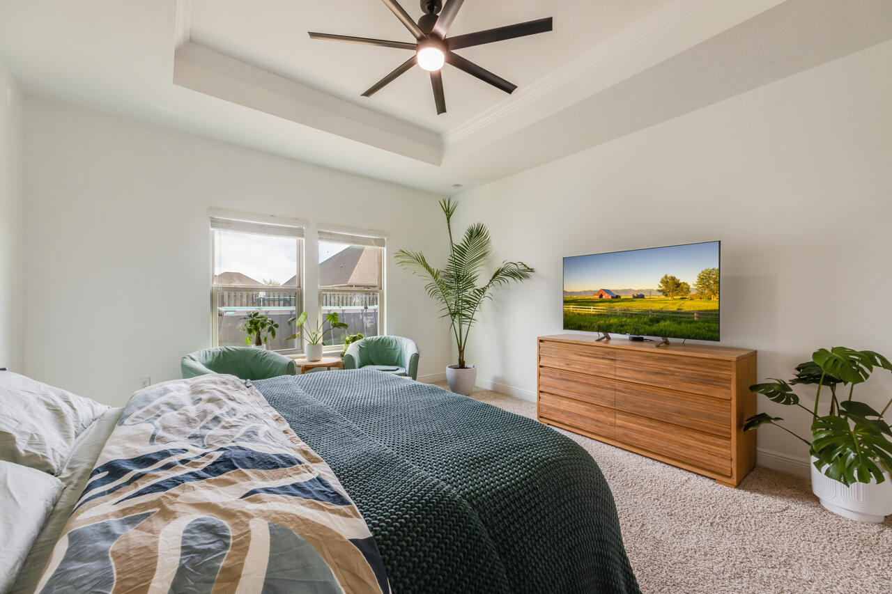 REDSTONE COMMONS - Residential