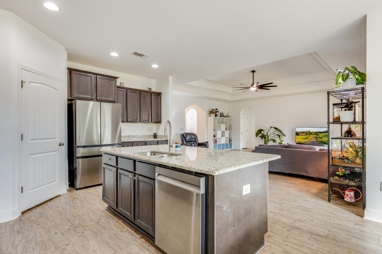 REDSTONE COMMONS - Residential