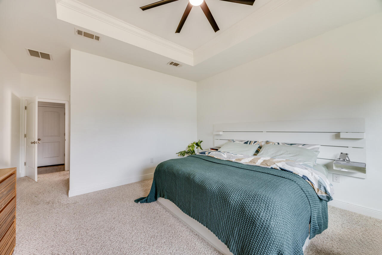 REDSTONE COMMONS - Residential