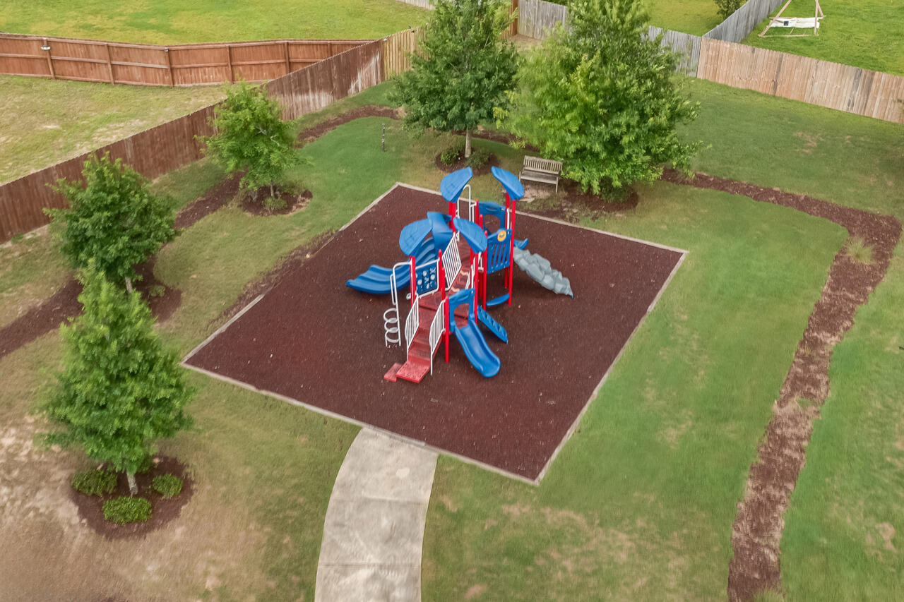 REDSTONE COMMONS - Residential