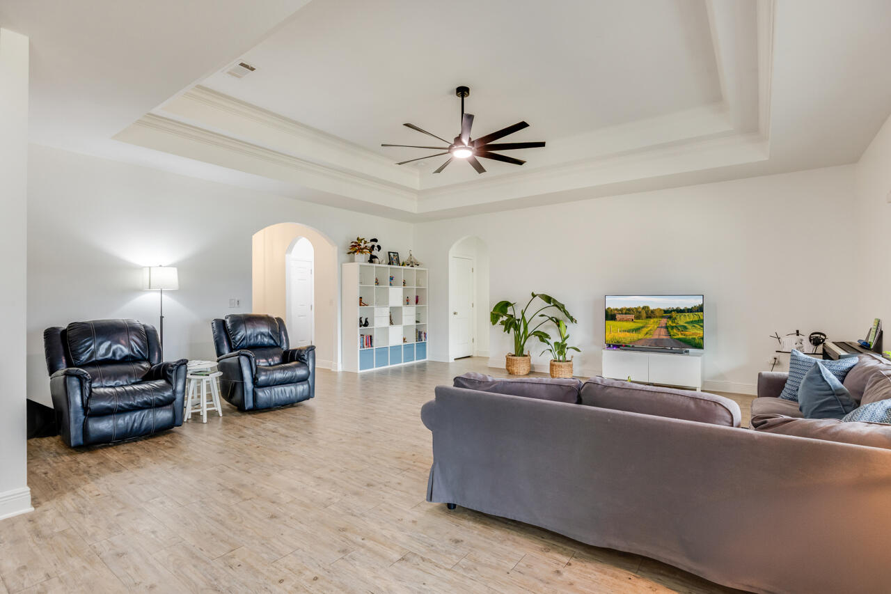 REDSTONE COMMONS - Residential