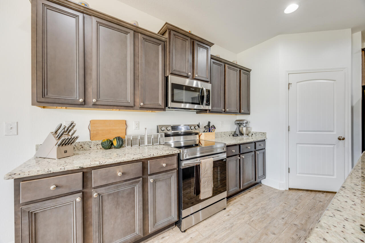 REDSTONE COMMONS - Residential