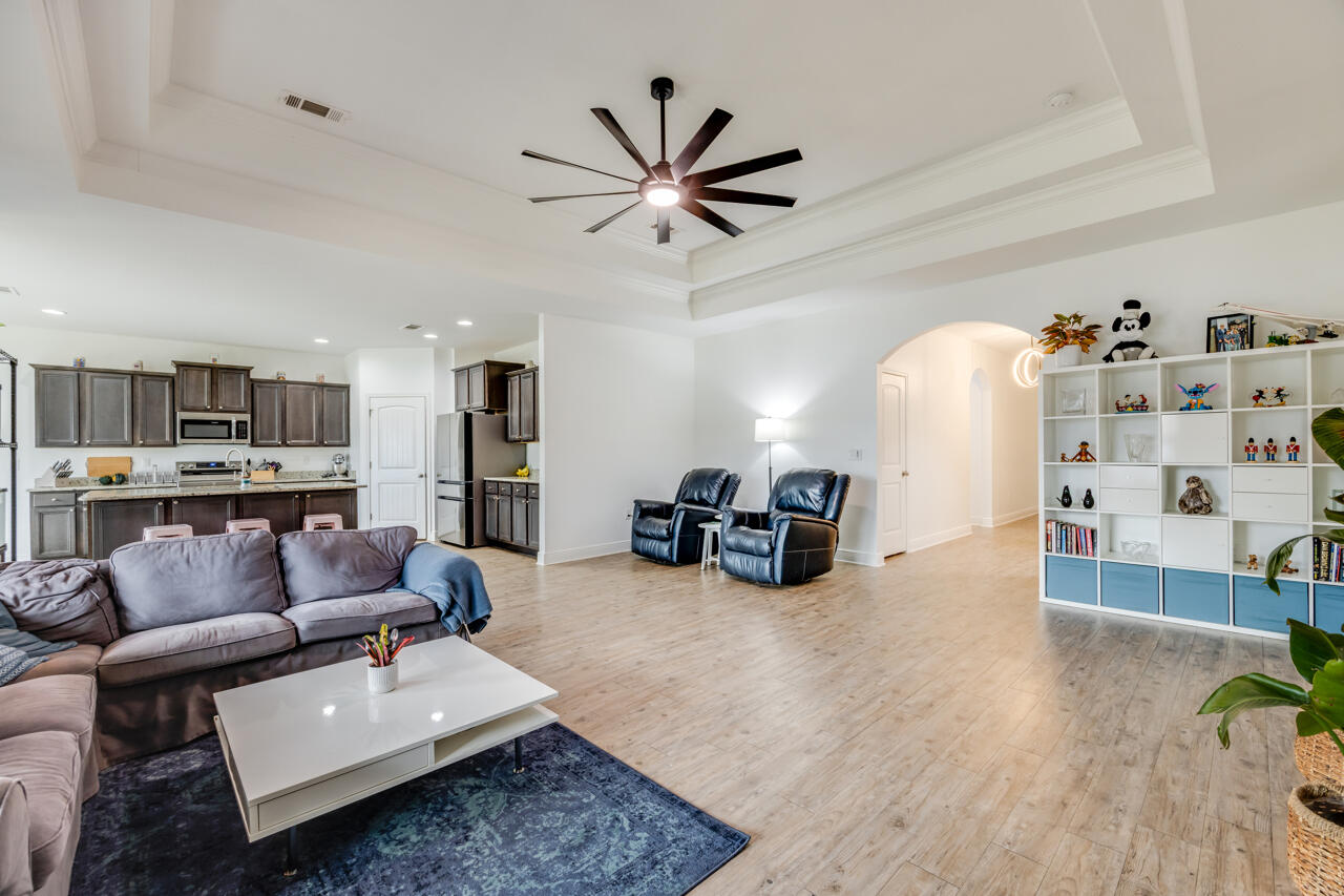 REDSTONE COMMONS - Residential