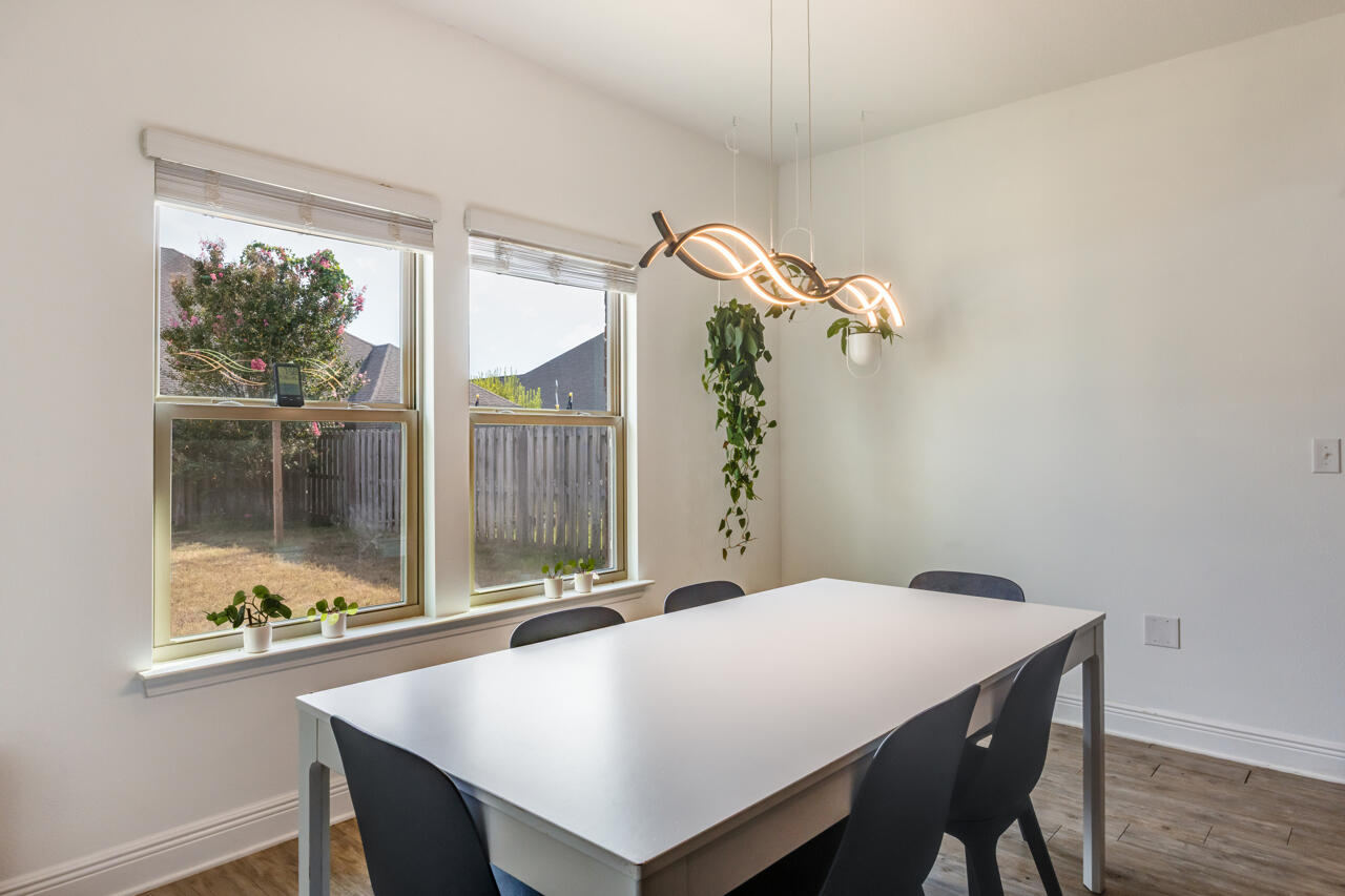 REDSTONE COMMONS - Residential