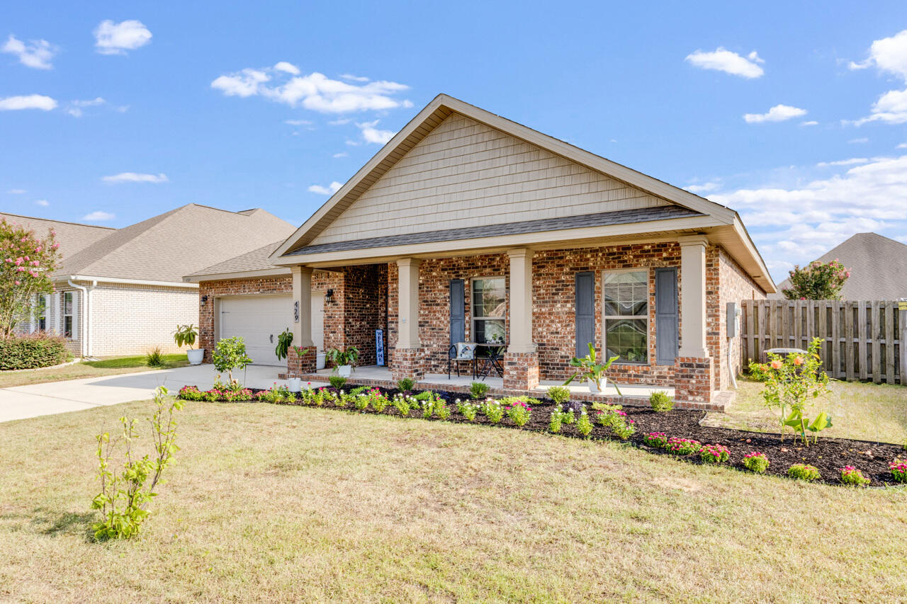 REDSTONE COMMONS - Residential