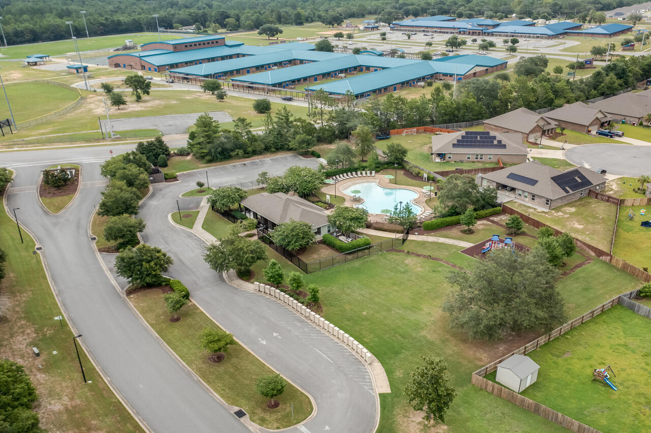 REDSTONE COMMONS - Residential