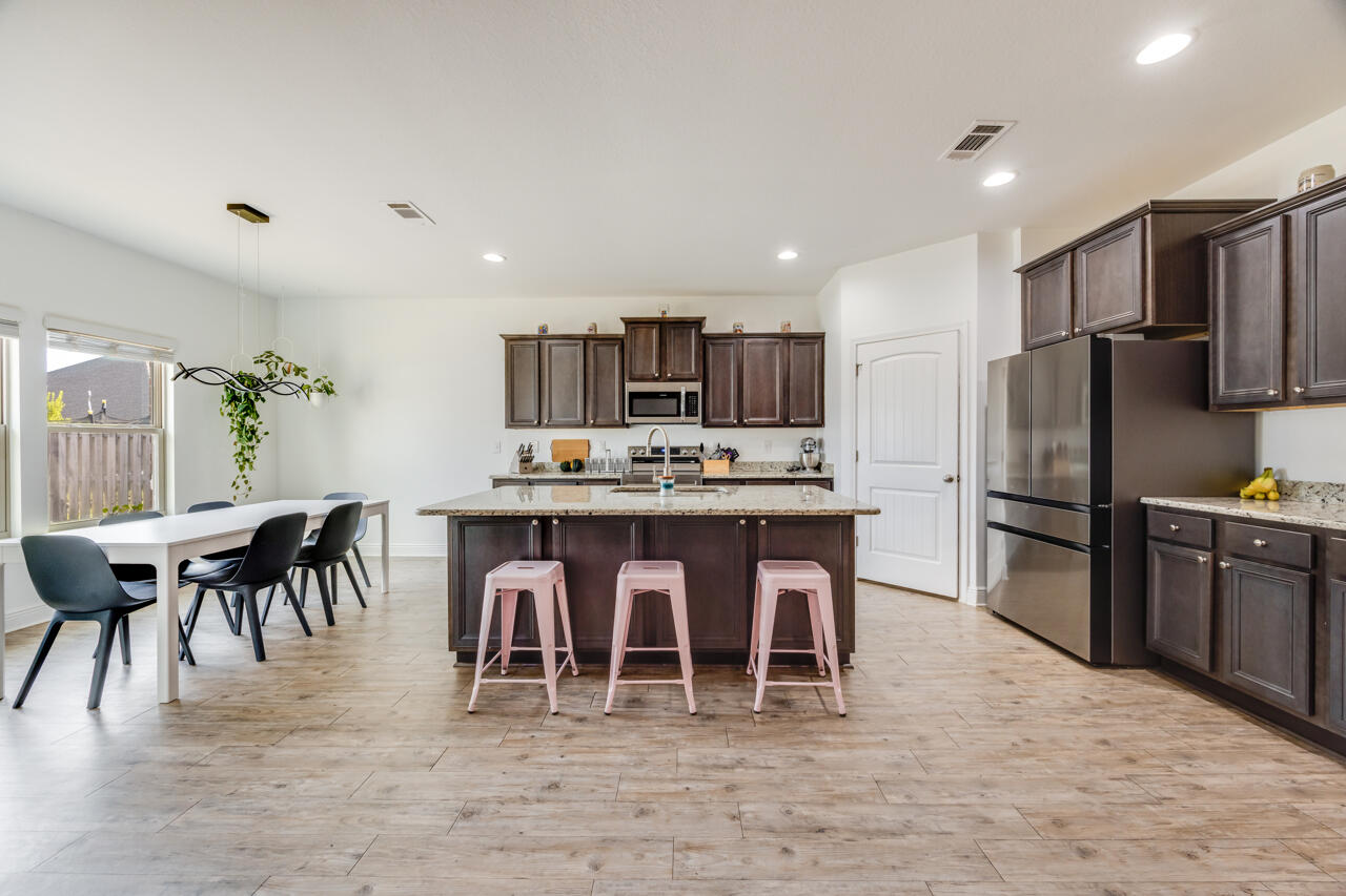 REDSTONE COMMONS - Residential