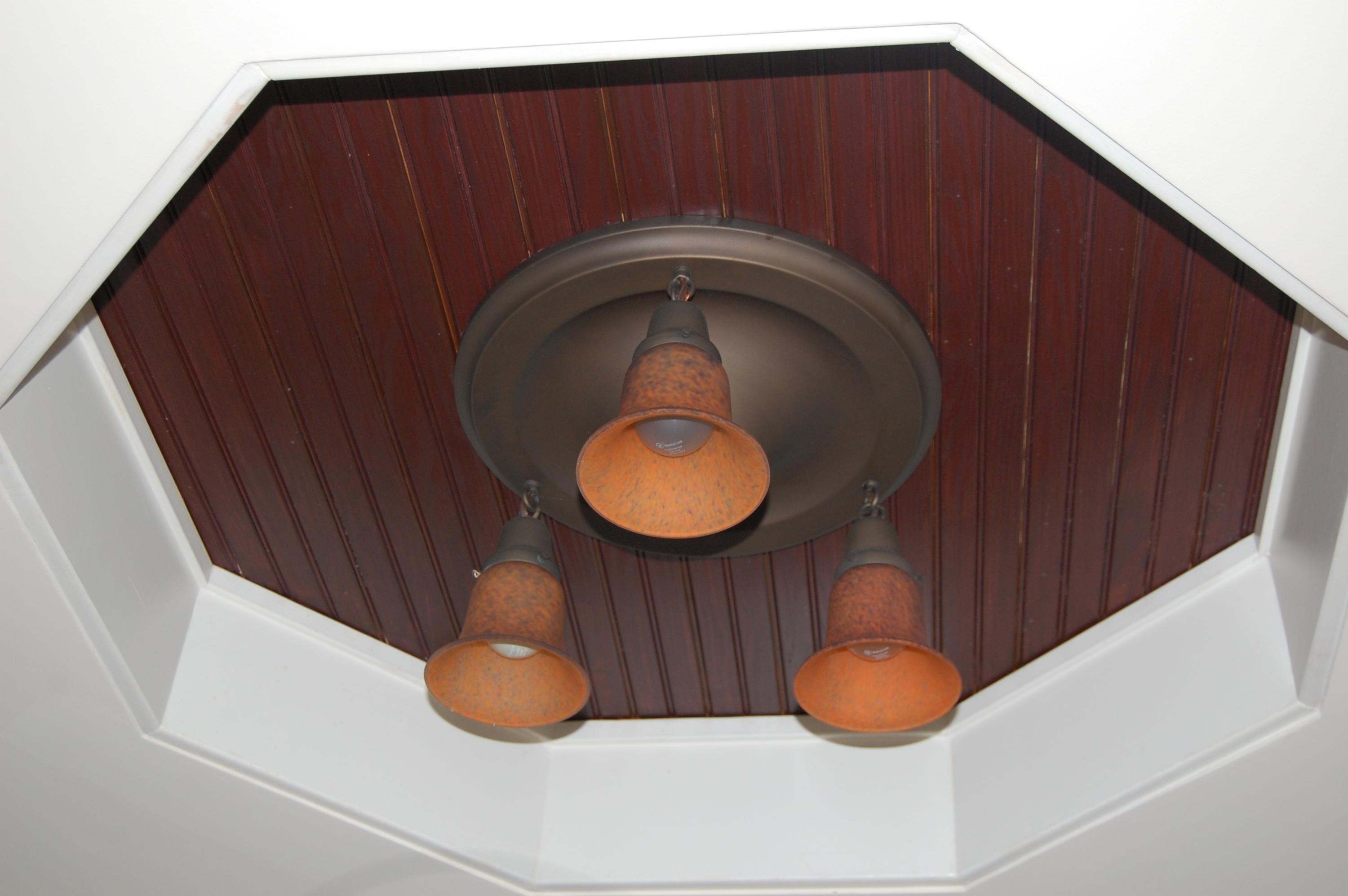 WILD HERON LAKESIDE LODGE - Residential