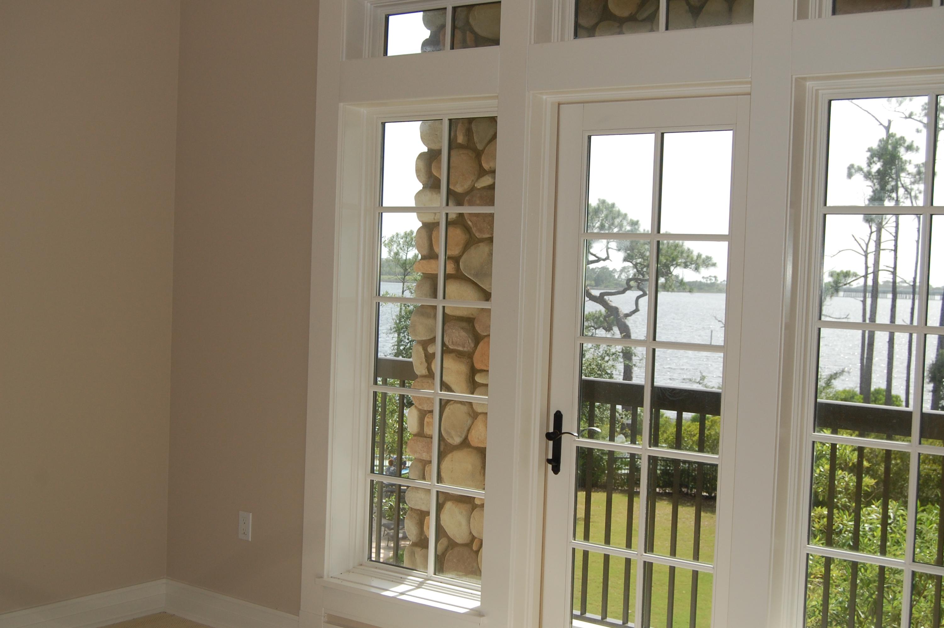 WILD HERON LAKESIDE LODGE - Residential