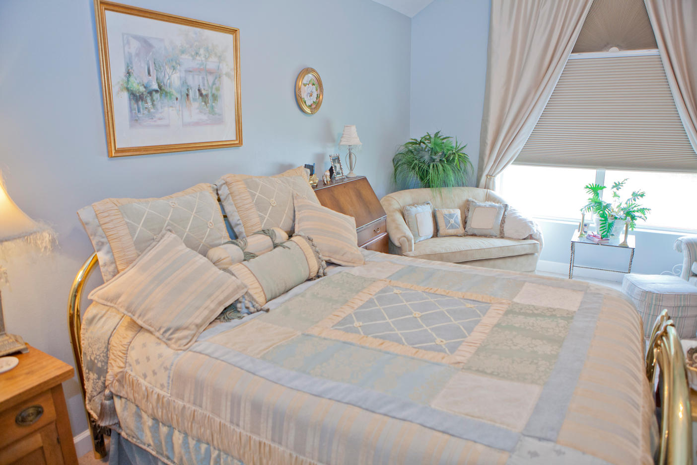 PELICAN PLACE T/H WEST - Residential