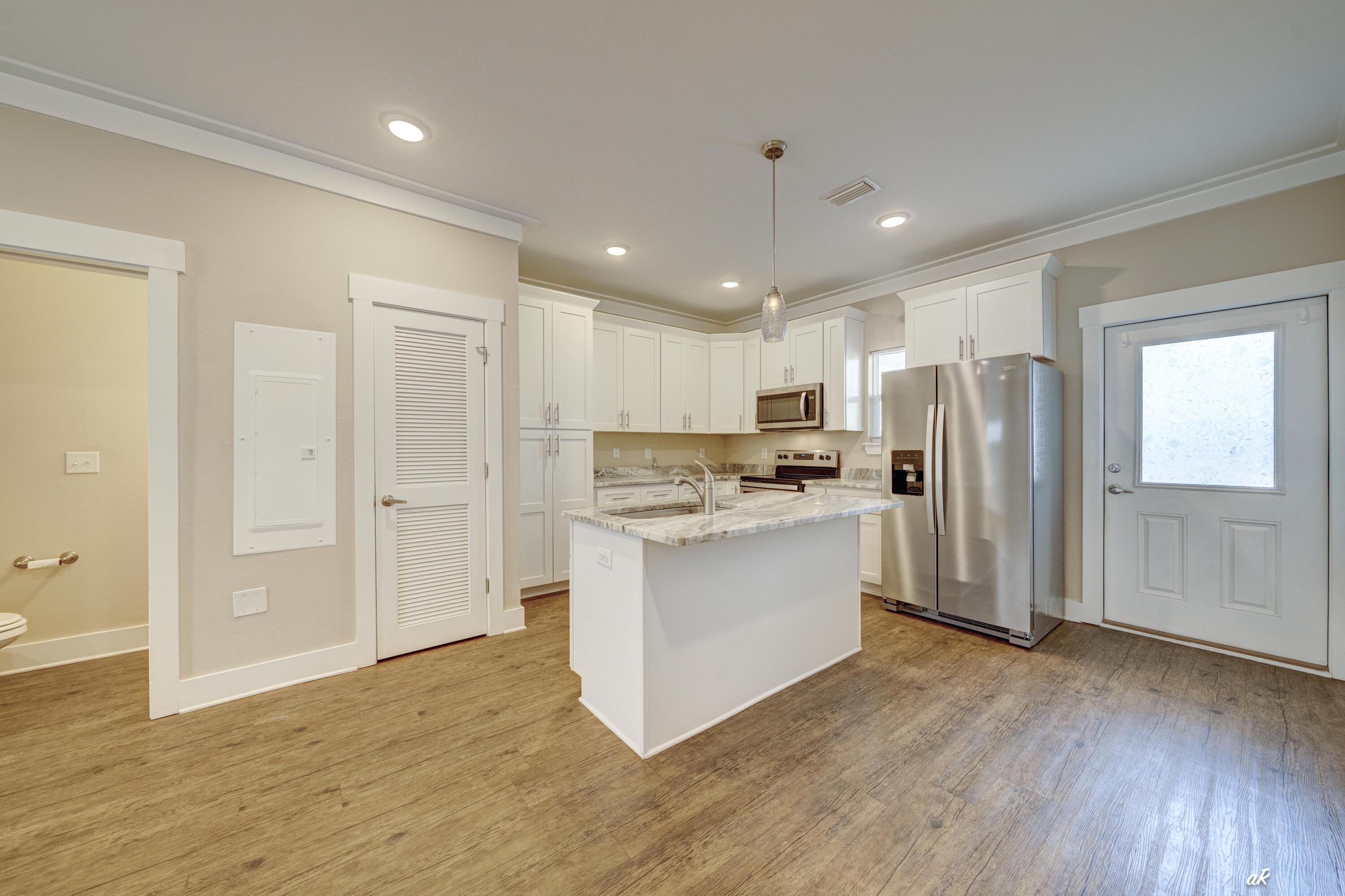 VERANDAS AT FREEPORT - Residential