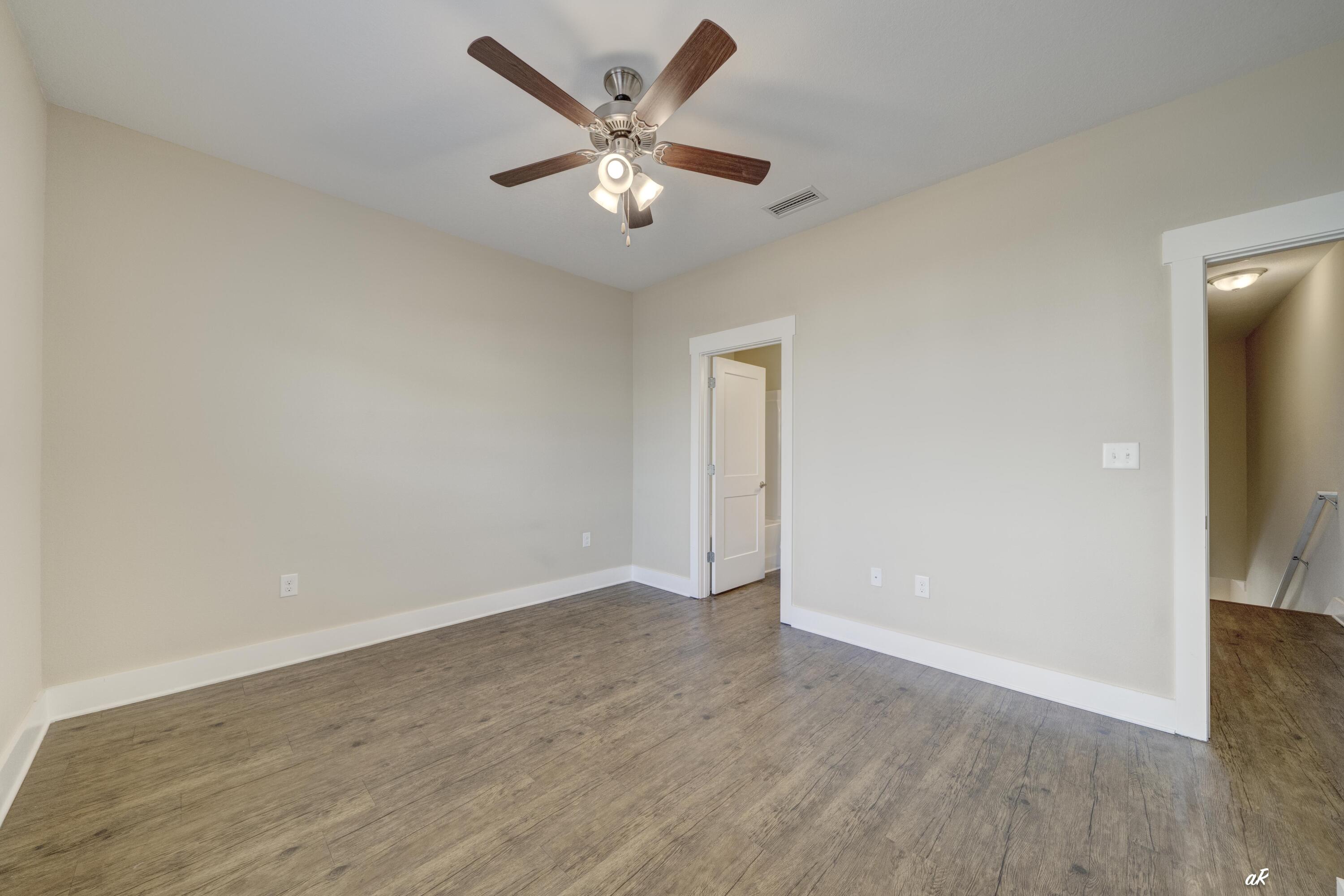 VERANDAS AT FREEPORT - Residential