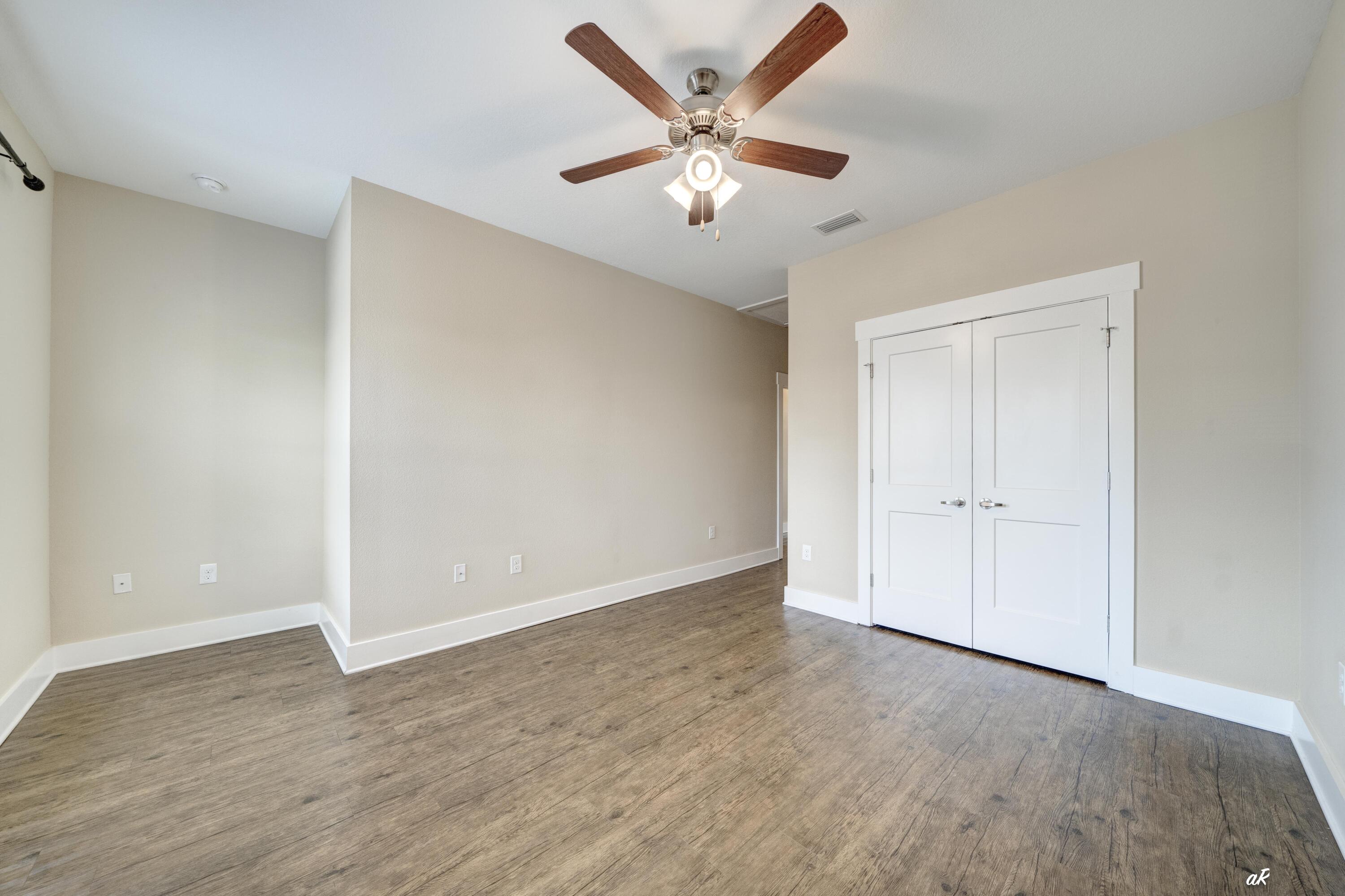 VERANDAS AT FREEPORT - Residential