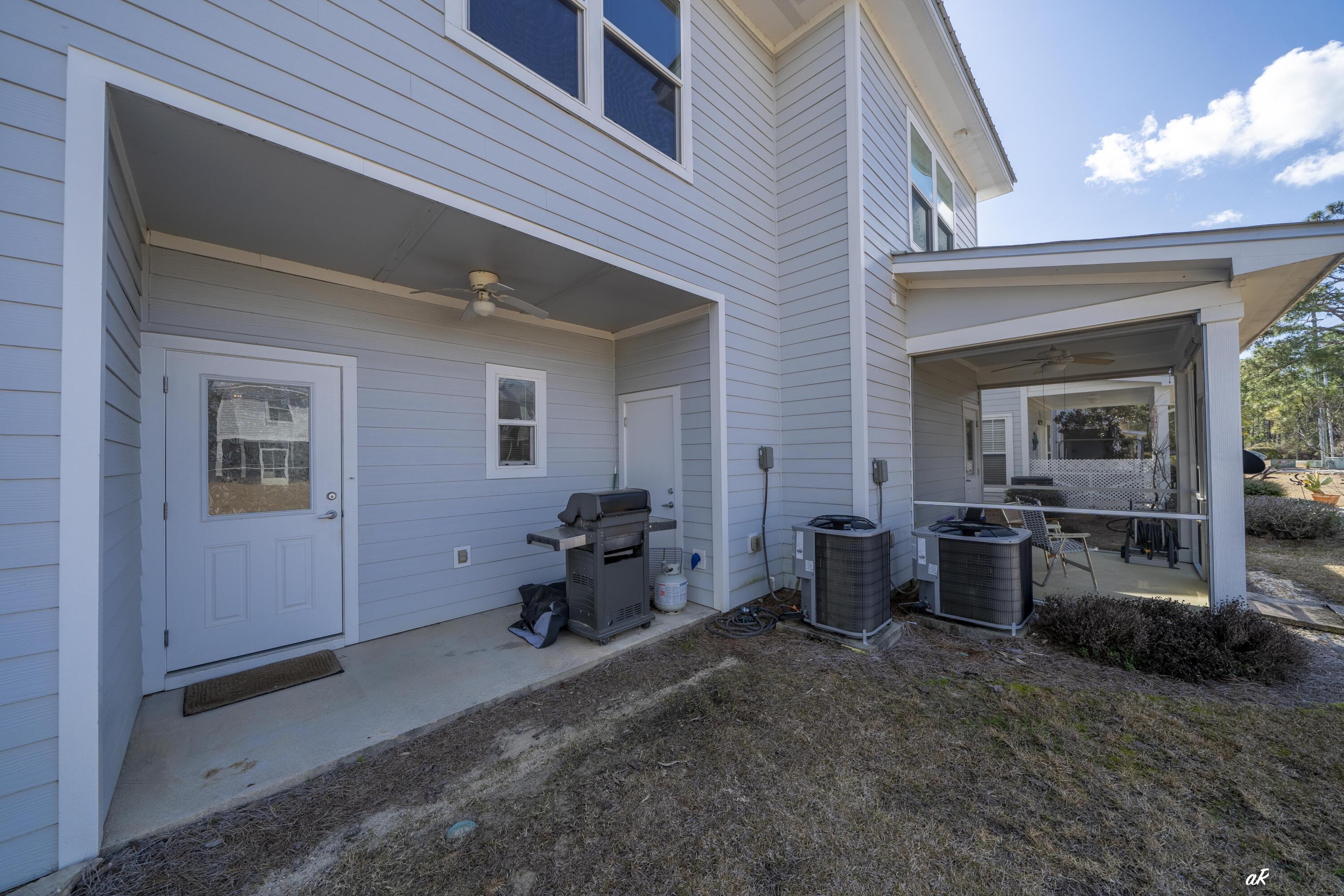 VERANDAS AT FREEPORT - Residential