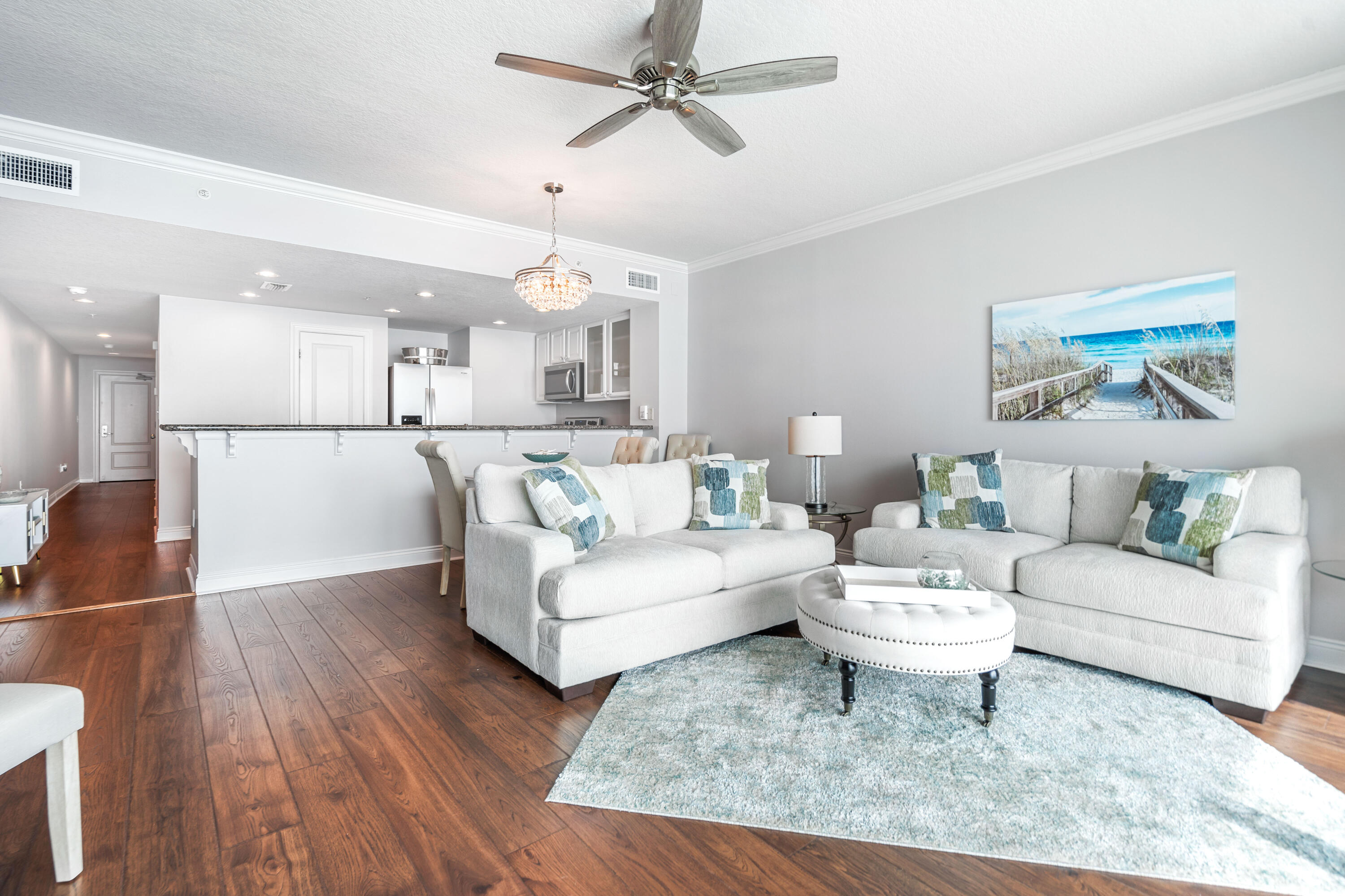 PALAZZO CONDOMINIUM - Residential