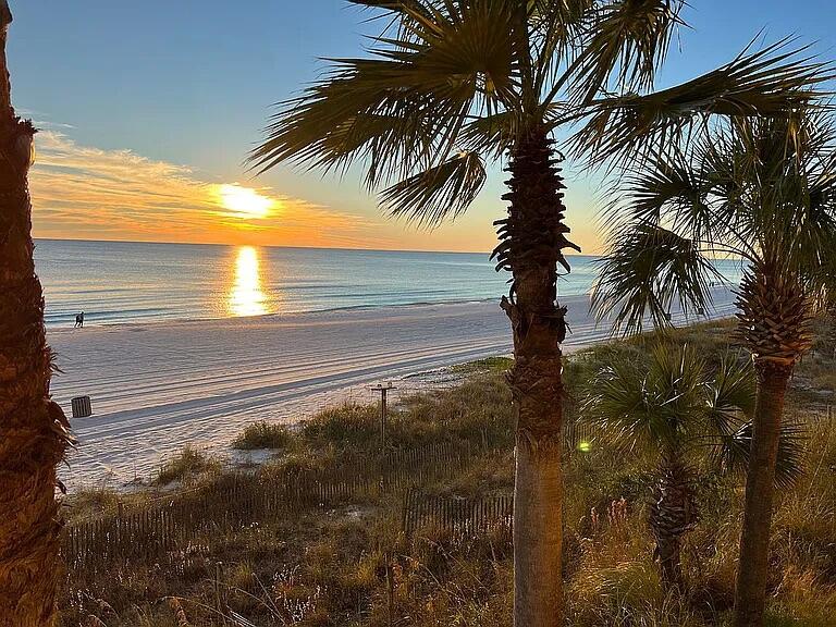 PALAZZO CONDOMINIUM - Residential