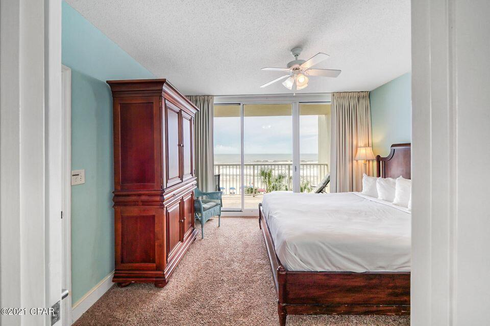 MAJESTIC BEACH TOWERS I - Residential