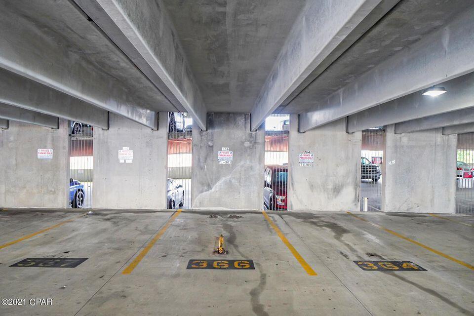 MAJESTIC BEACH TOWERS I - Residential