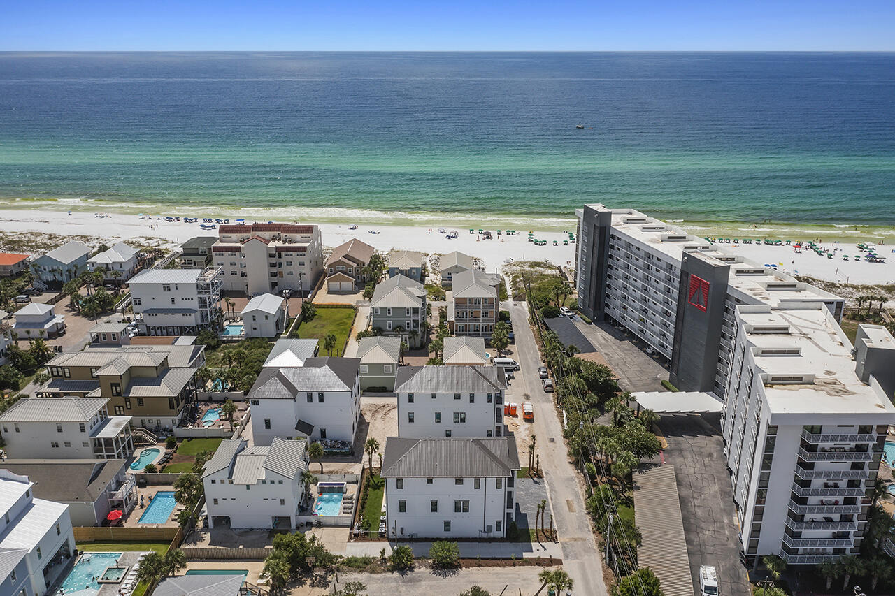 SNOW DRIFT BEACH - Residential