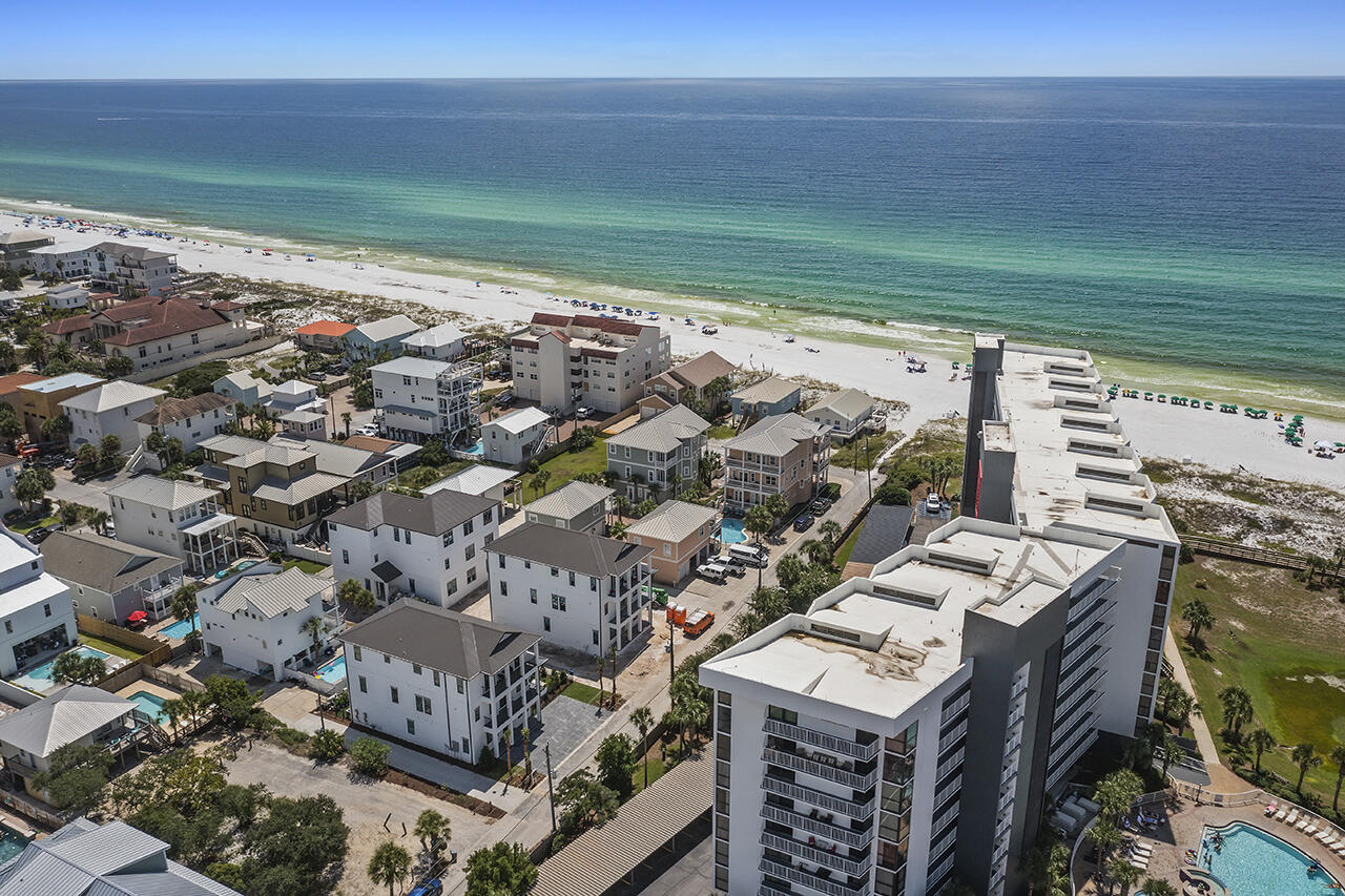 SNOW DRIFT BEACH - Residential