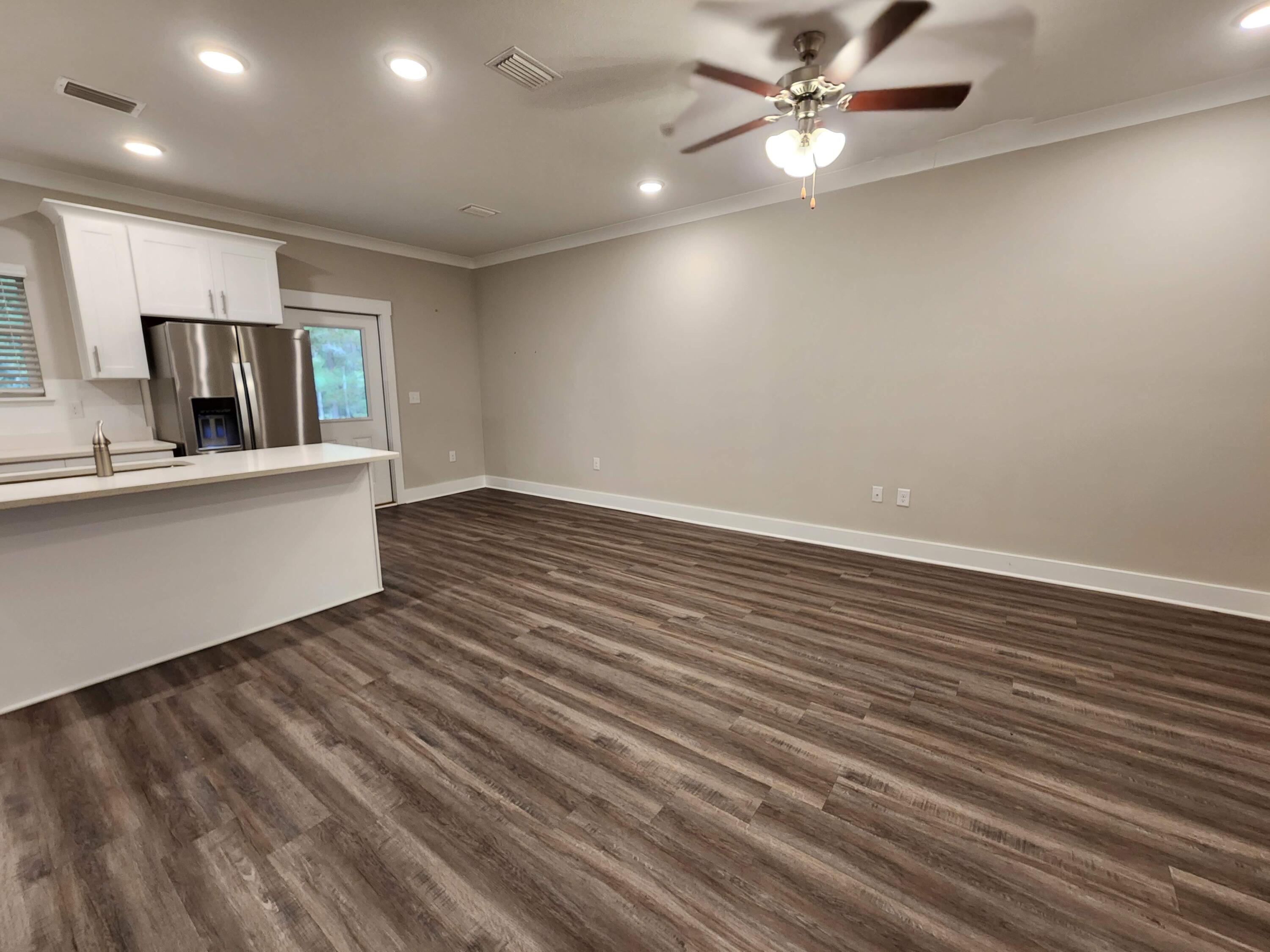 VERANDAS AT FREEPORT - Residential
