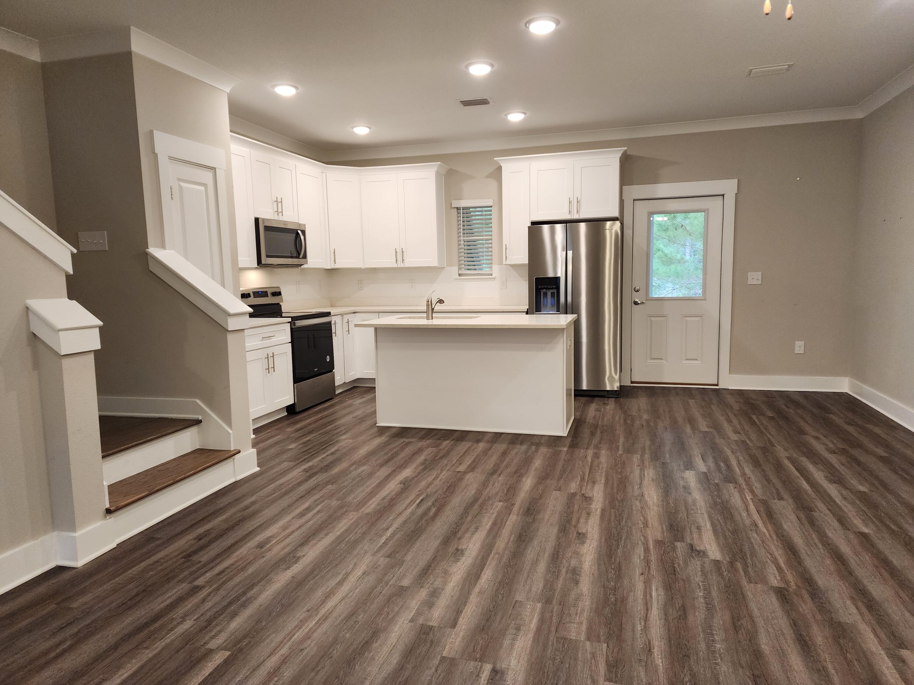 VERANDAS AT FREEPORT - Residential