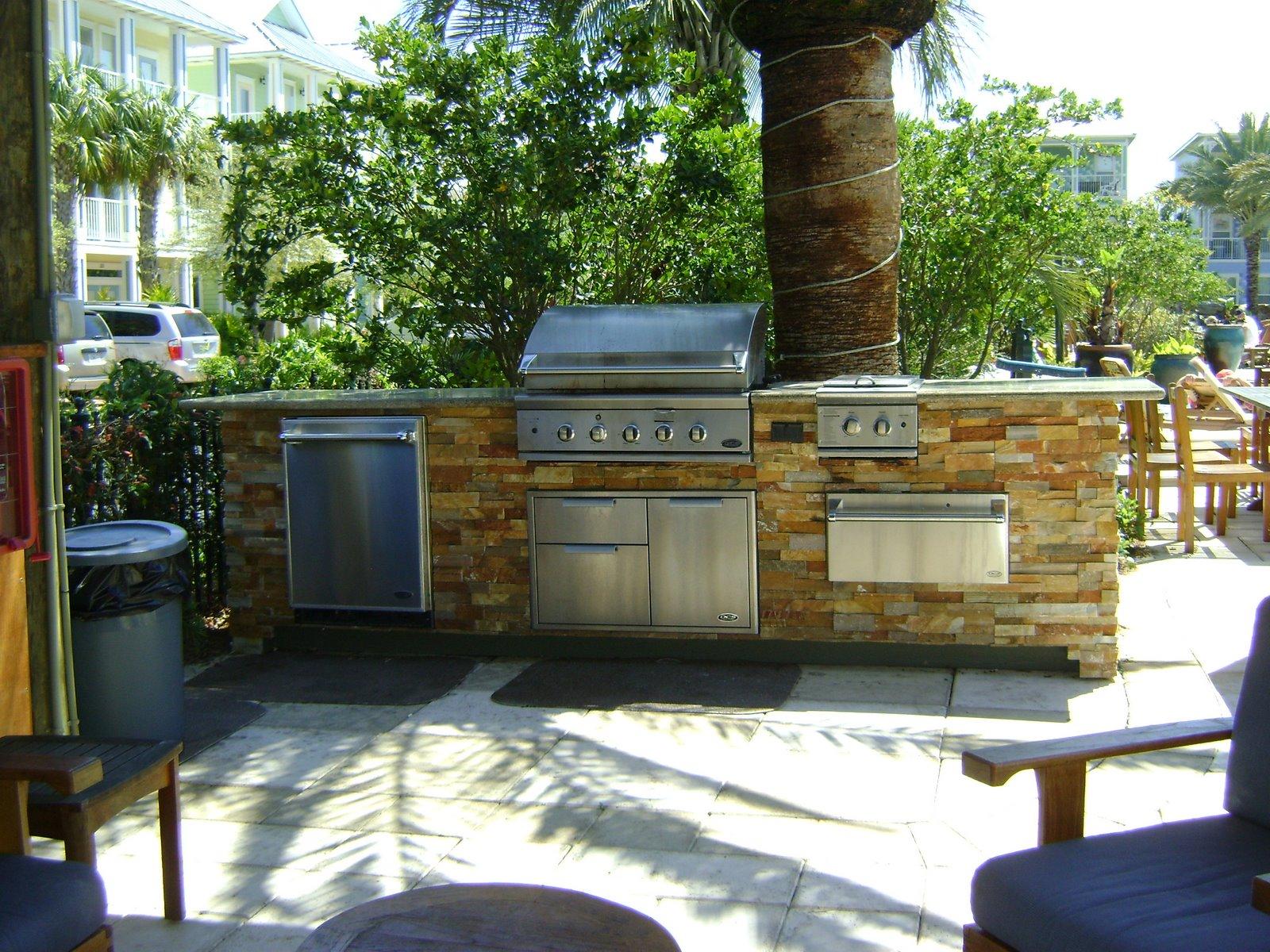 VILLAGES OF CRYSTAL BEACH - Residential