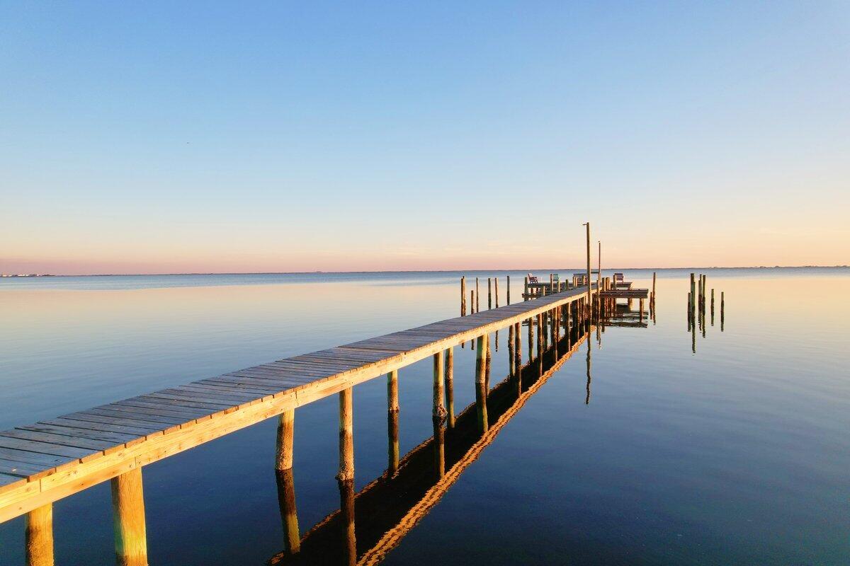 WES VIC HOLIDAY SANDS - Land