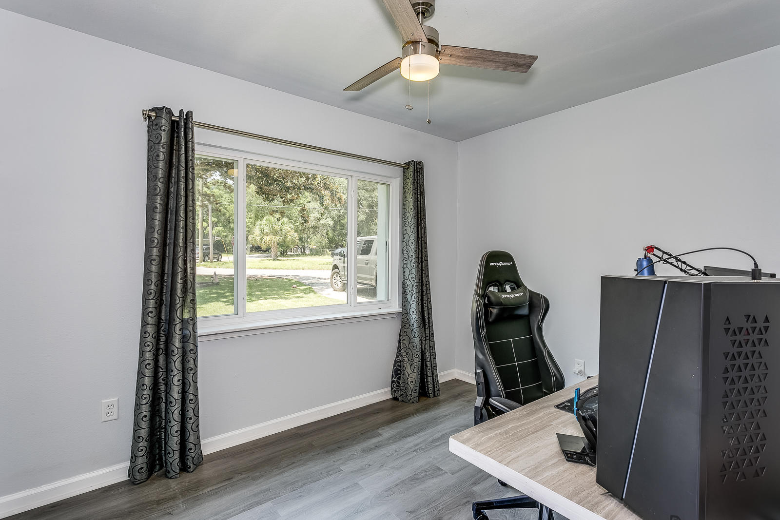 ELLIOTTS POINT RESUB - Residential