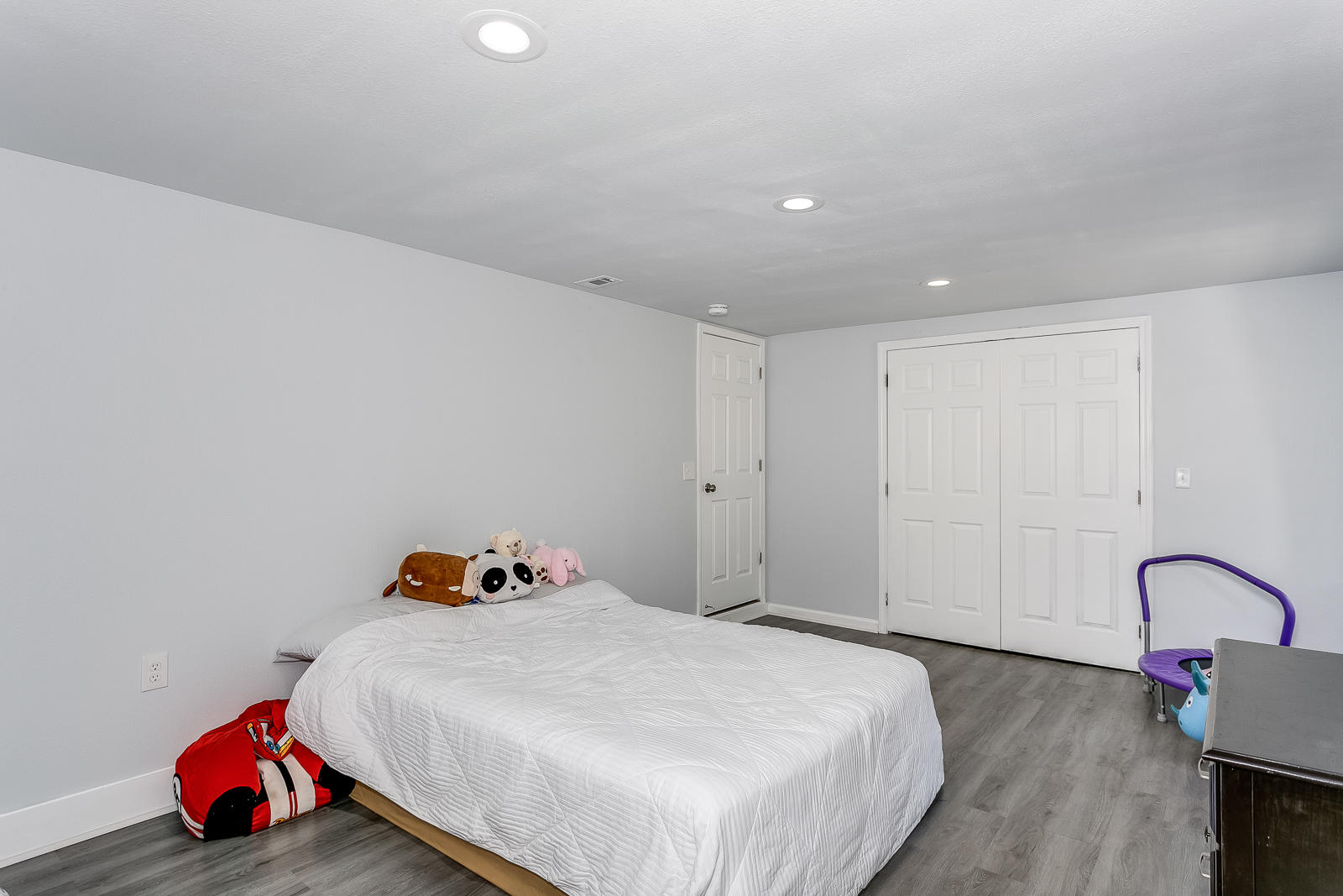 ELLIOTTS POINT RESUB - Residential