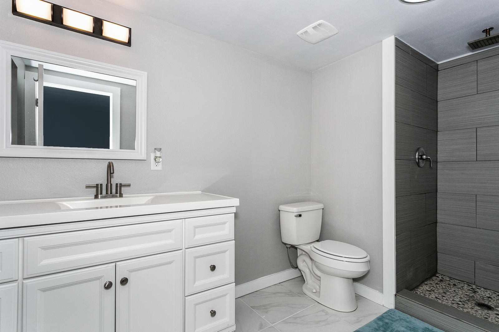 ELLIOTTS POINT RESUB - Residential