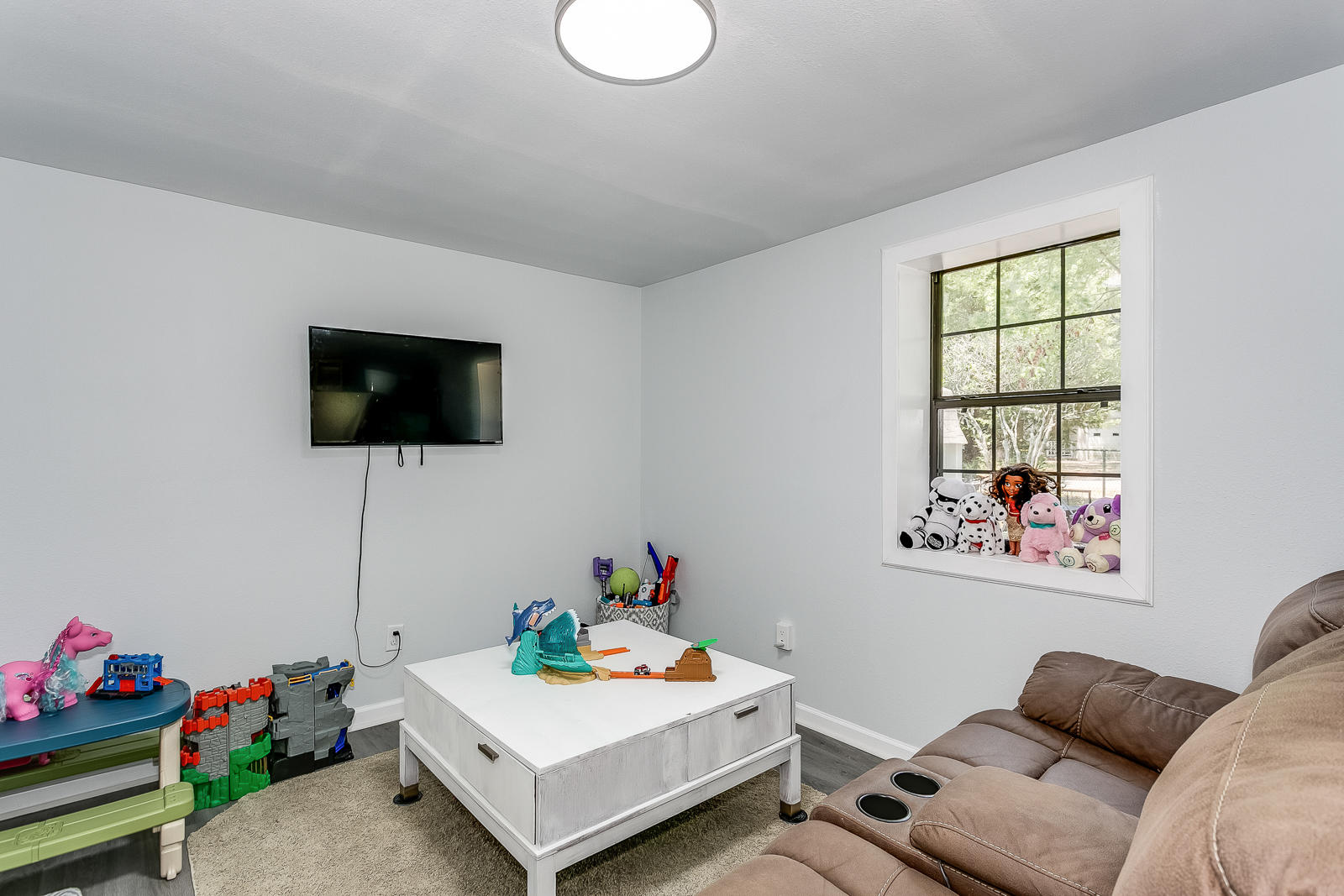 ELLIOTTS POINT RESUB - Residential