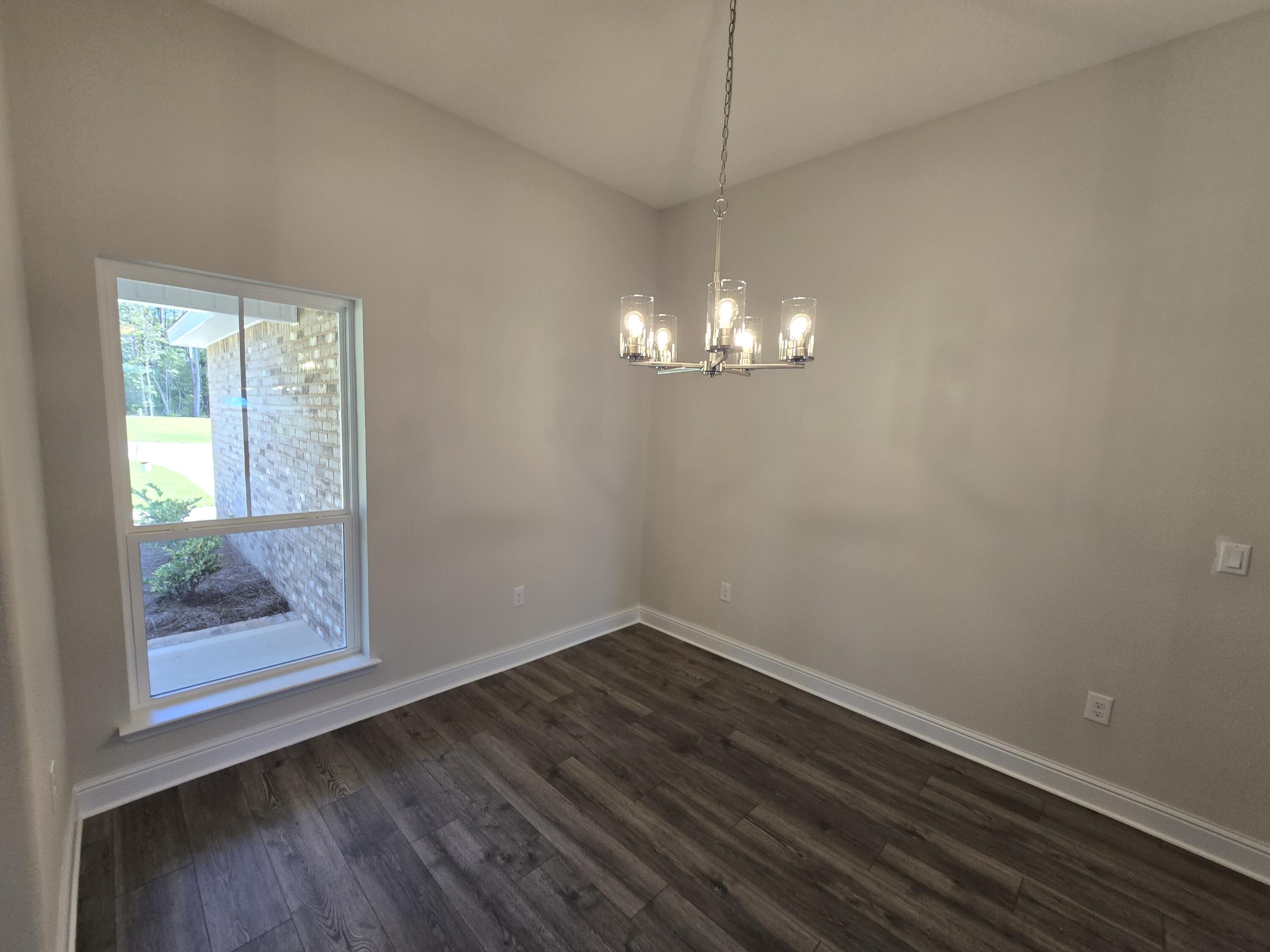 WINDMEADOWS - Residential