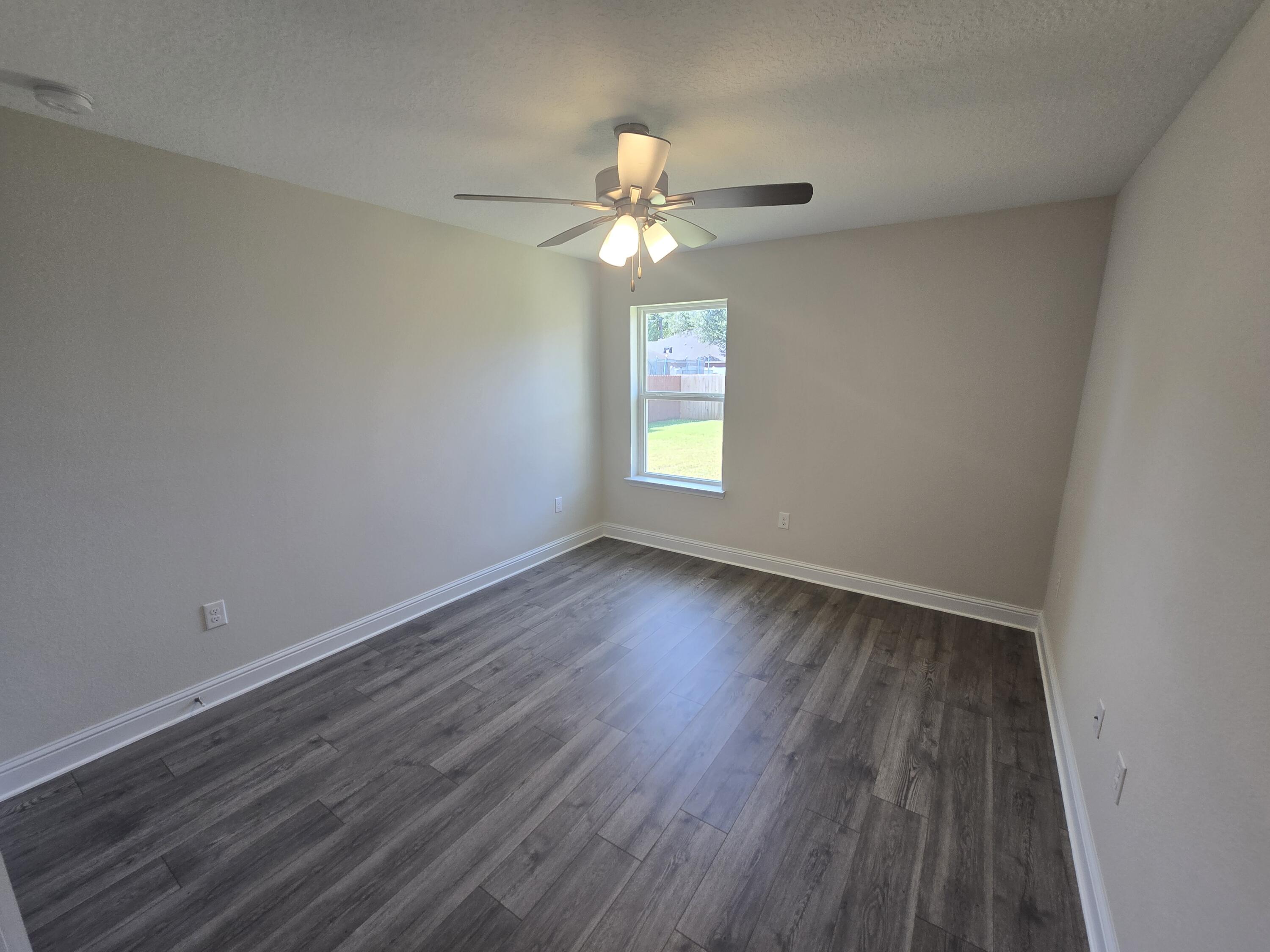 WINDMEADOWS - Residential