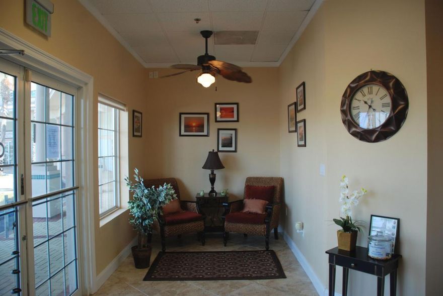 Great Location! Over 1400 Square feet, this large office space of commercial property features a large lobby with front desk and granite counter tops. Office has large conference room, as well as, room for two administrative support desk. Office equipped with high ceilings and kitchen. Plenty of room for storage.HOA fees would be included in the rent. HOA fees includes water, building maintenance, ground maintenance, insurance and building insurance. Tenant would be required to pay electric and cable/internet.