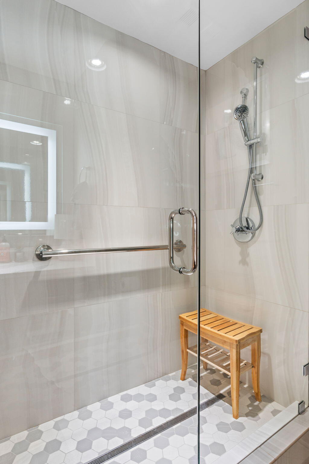 ANCHORAGE AT SANDESTIN THE - Residential