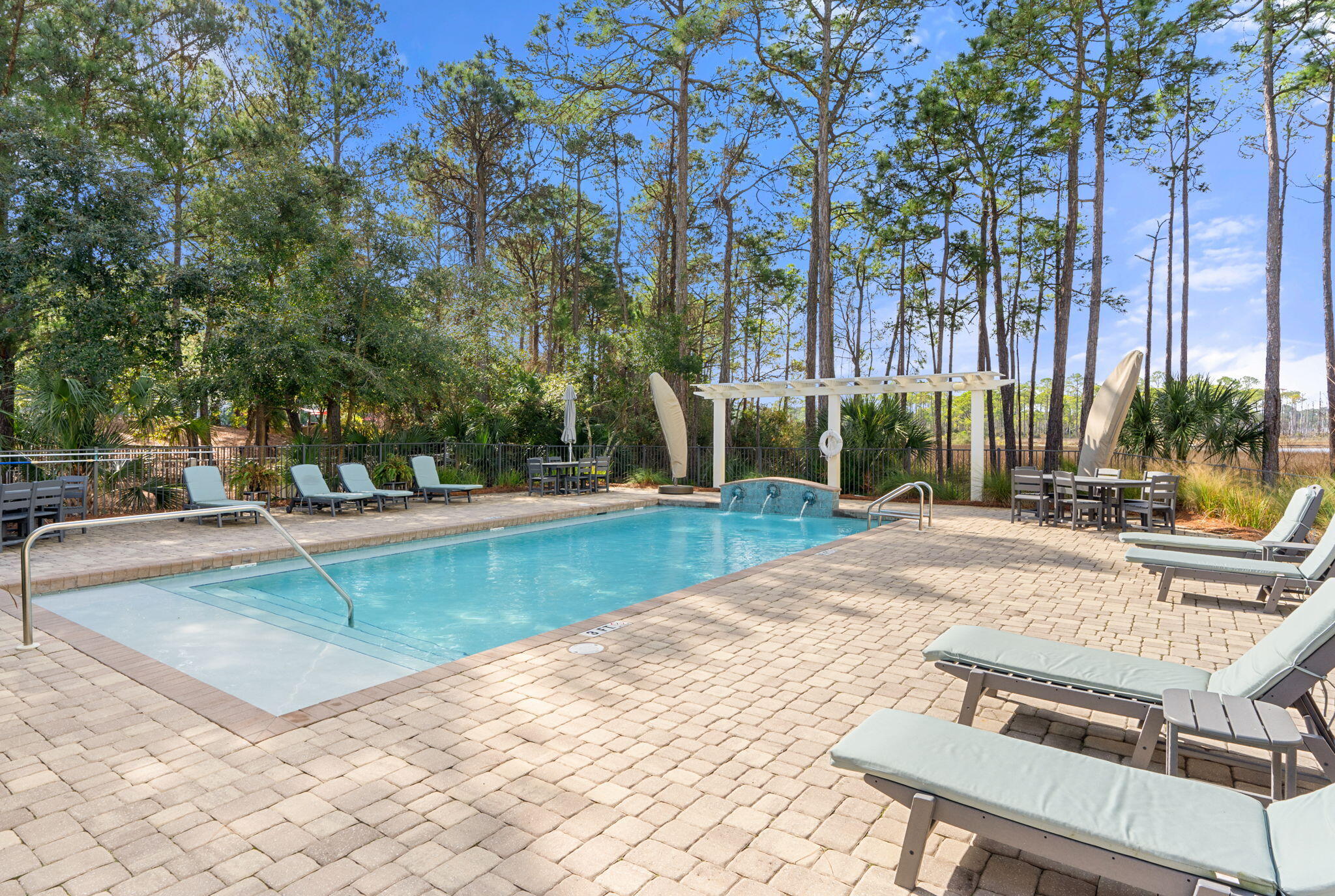 ANCHORAGE AT SANDESTIN THE - Residential