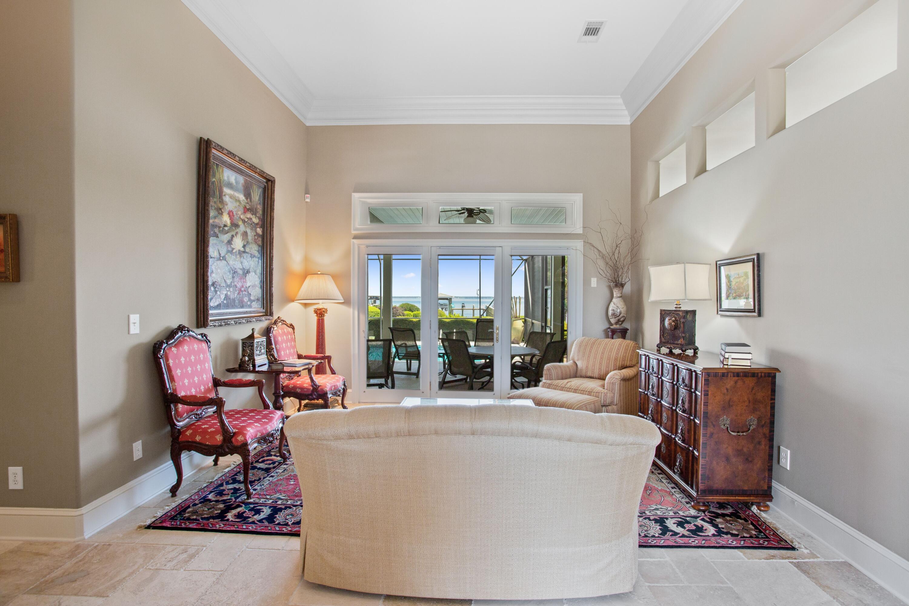 EMERALD BAY WEST - Residential
