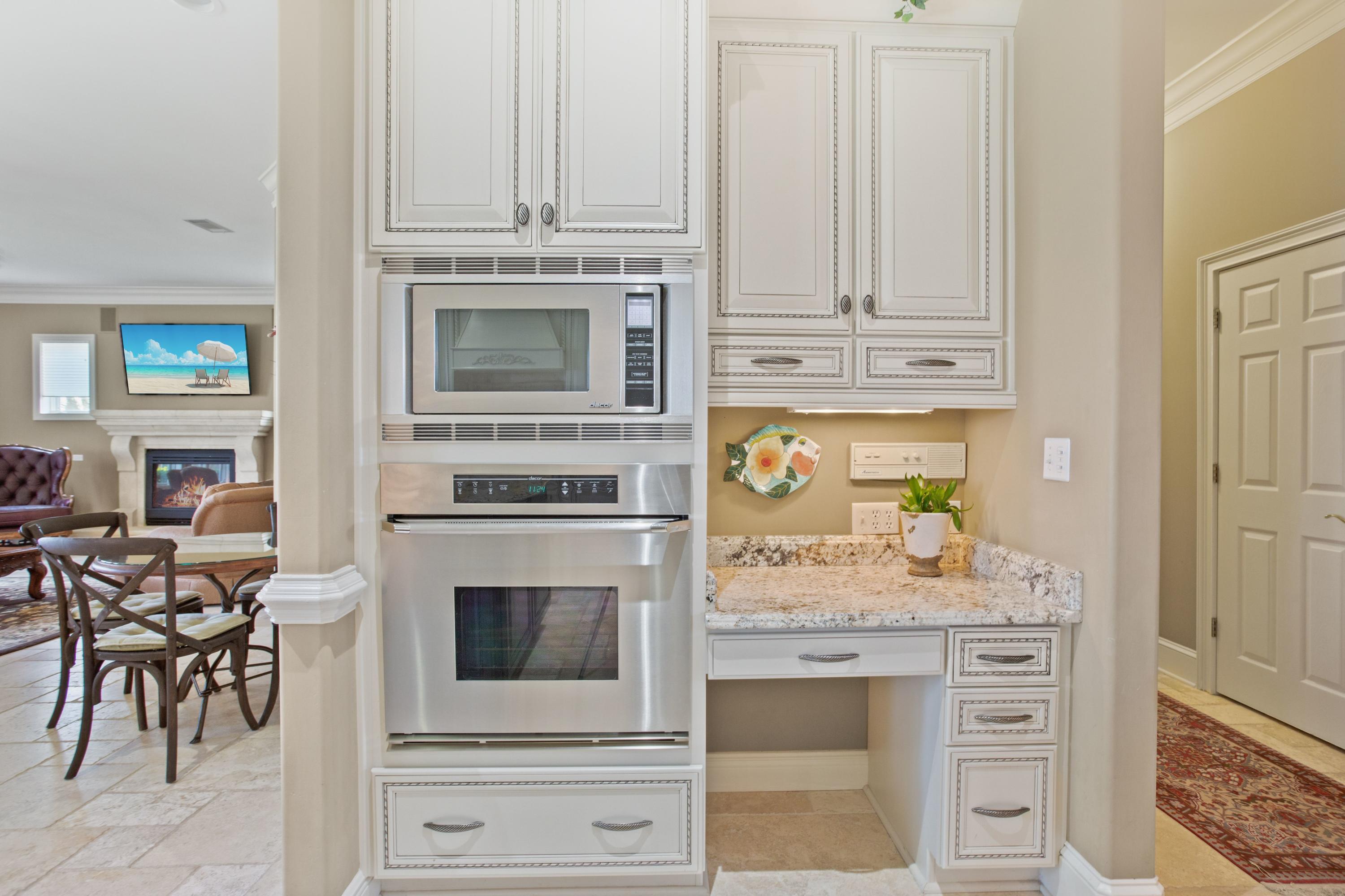 EMERALD BAY WEST - Residential