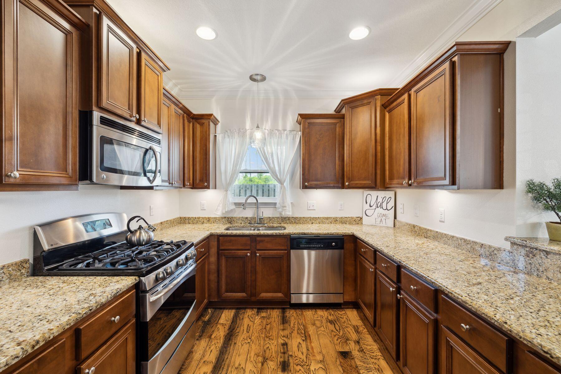 WEST SHORE PLACE - Residential